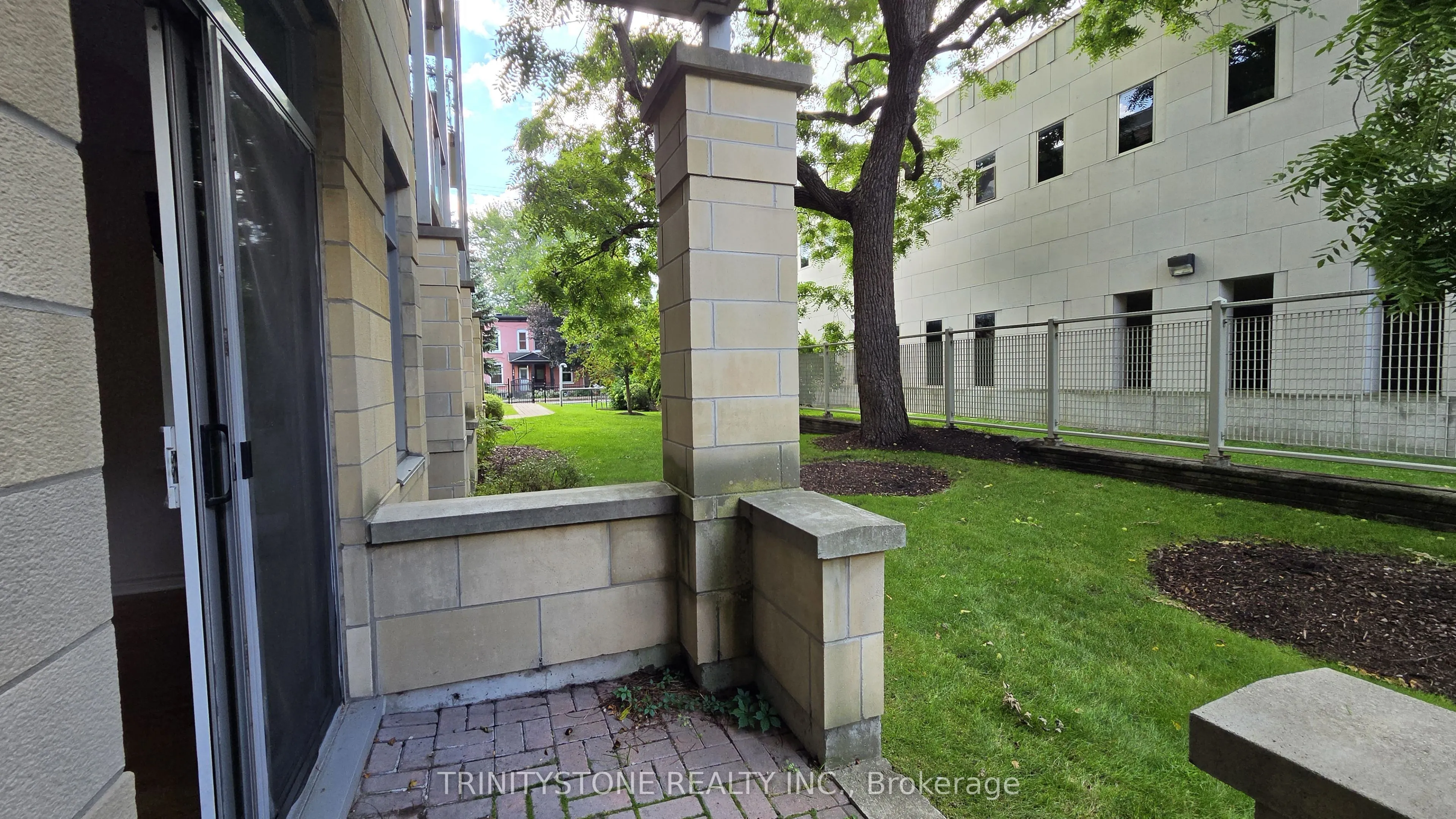205 Bolton Street #121