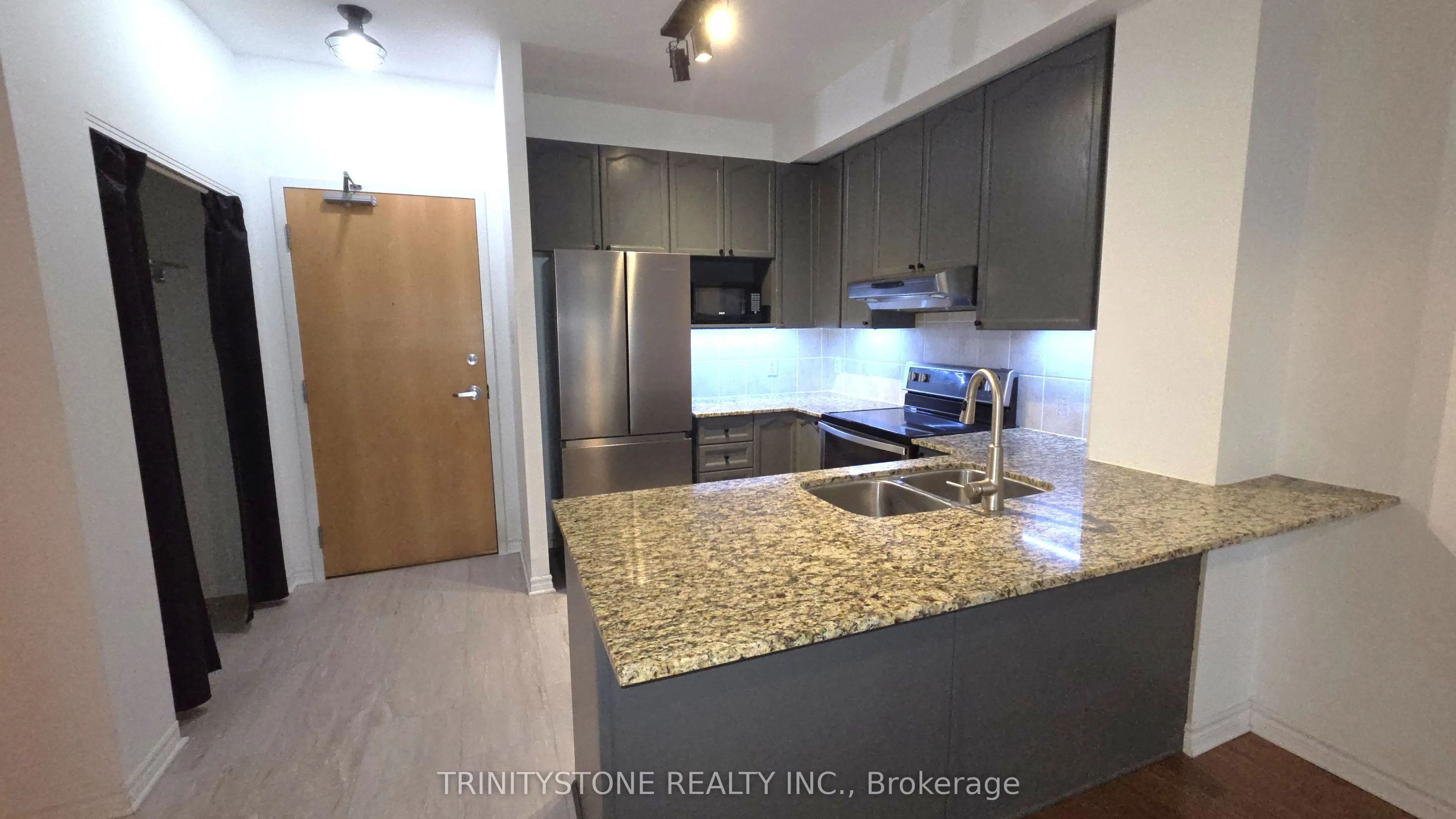 205 Bolton Street #121
