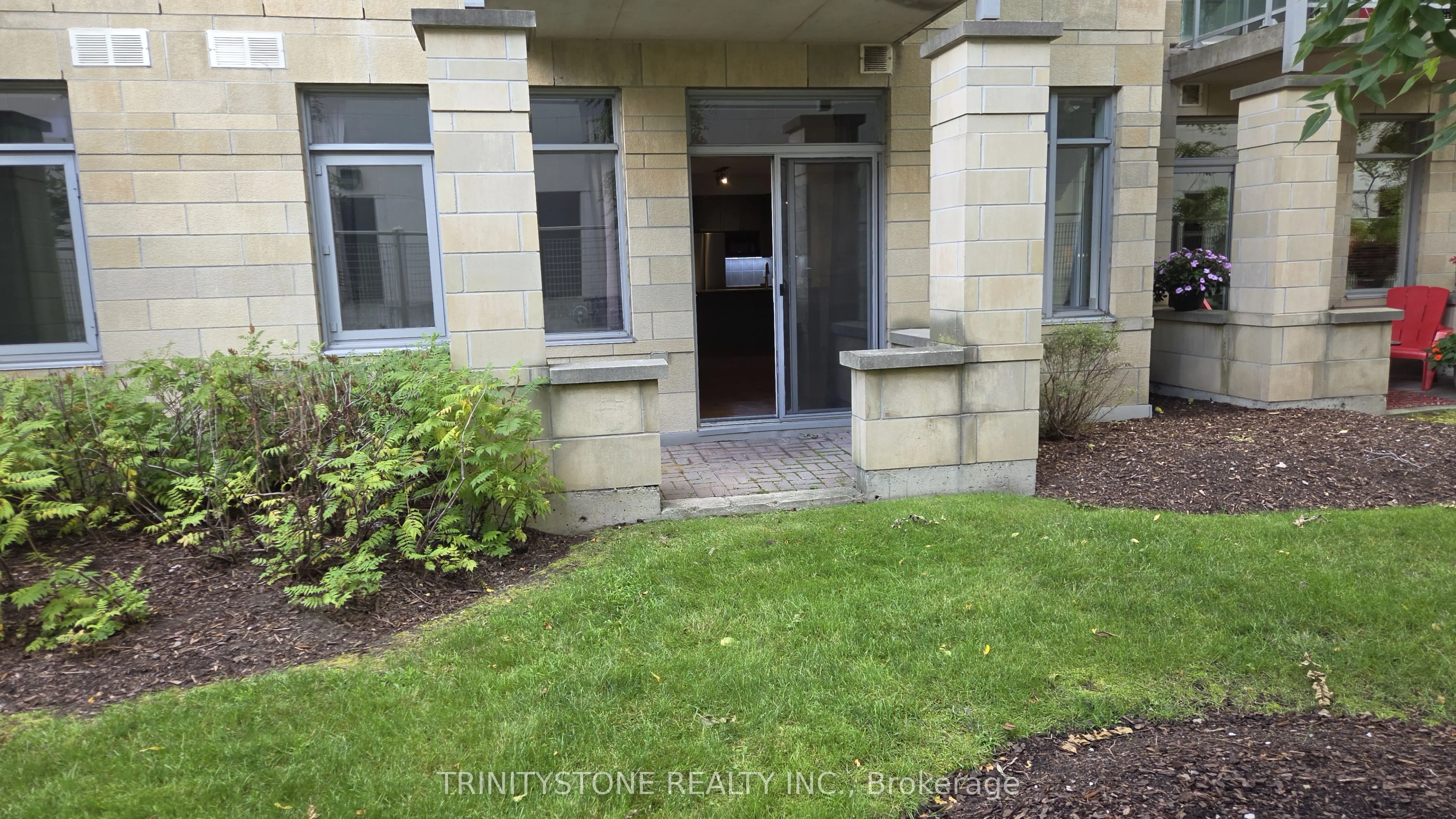 205 Bolton Street #121