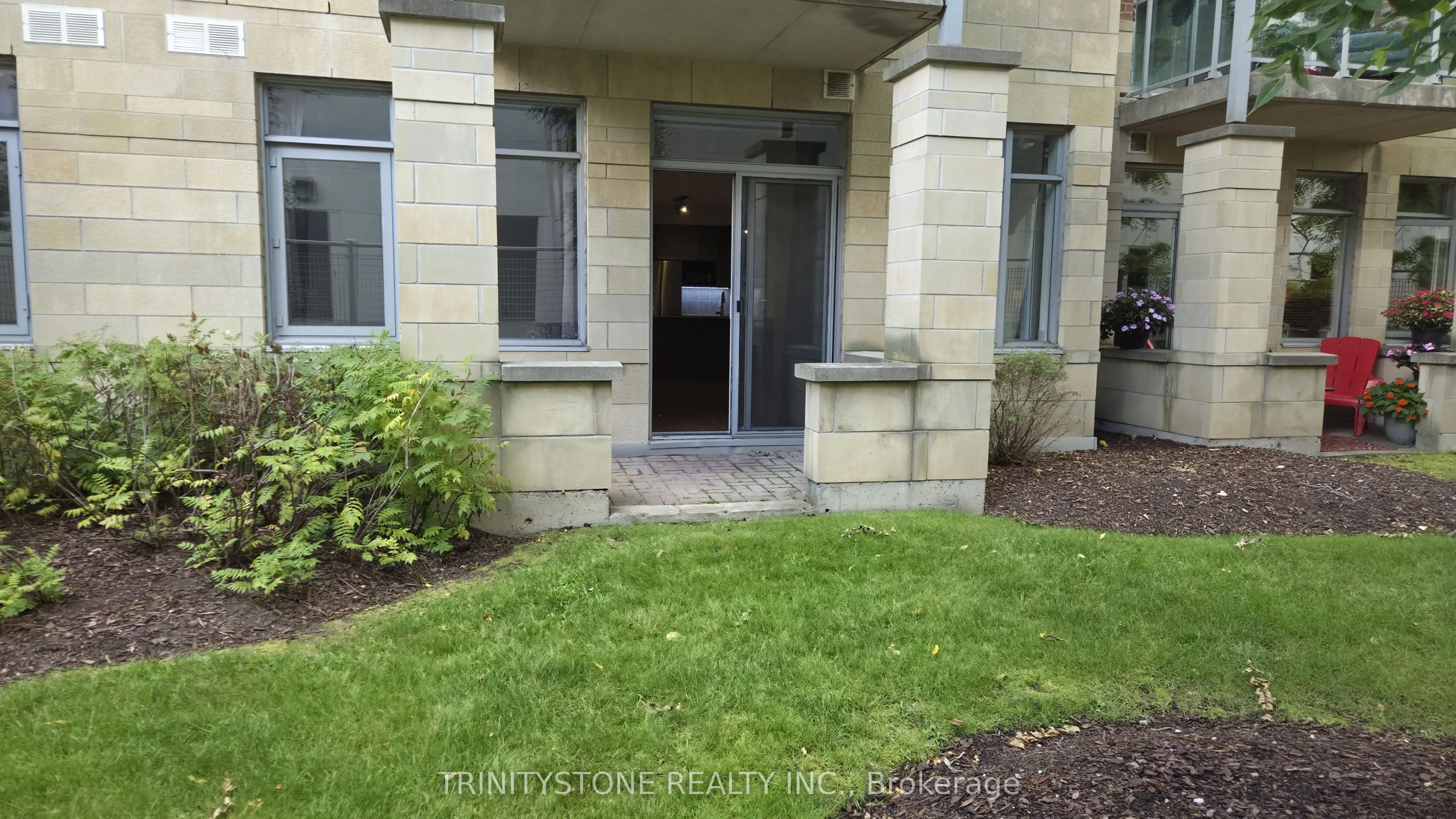 205 Bolton Street #121