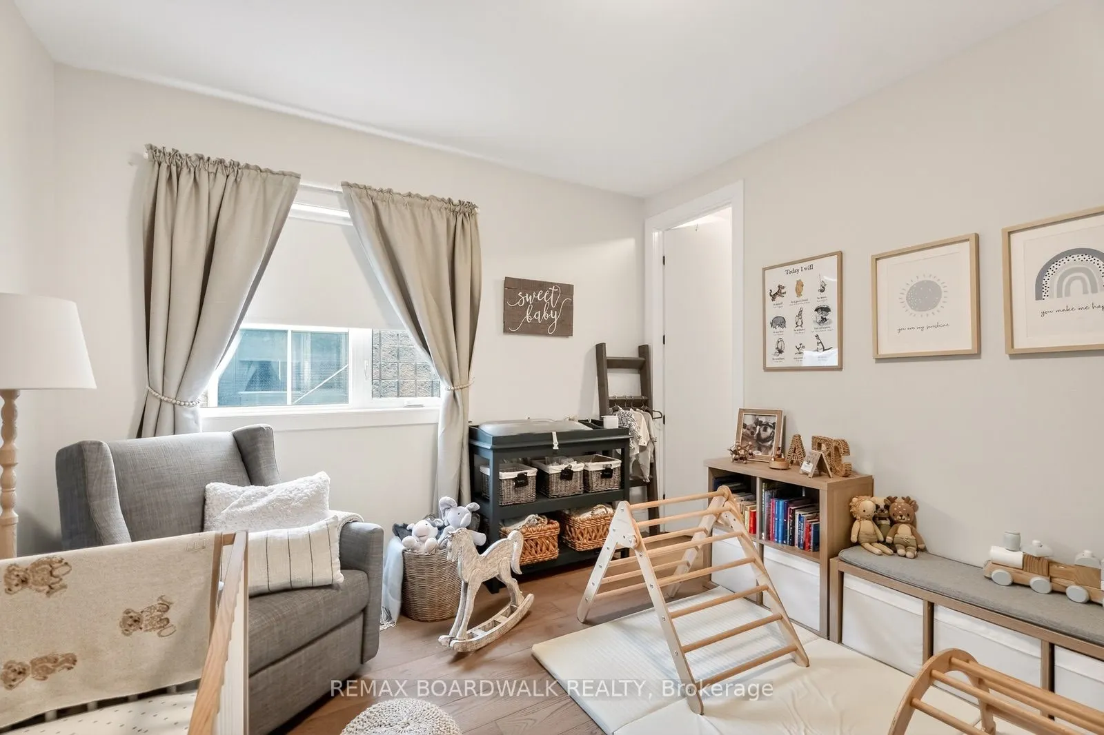 246 Westhaven Crescent
