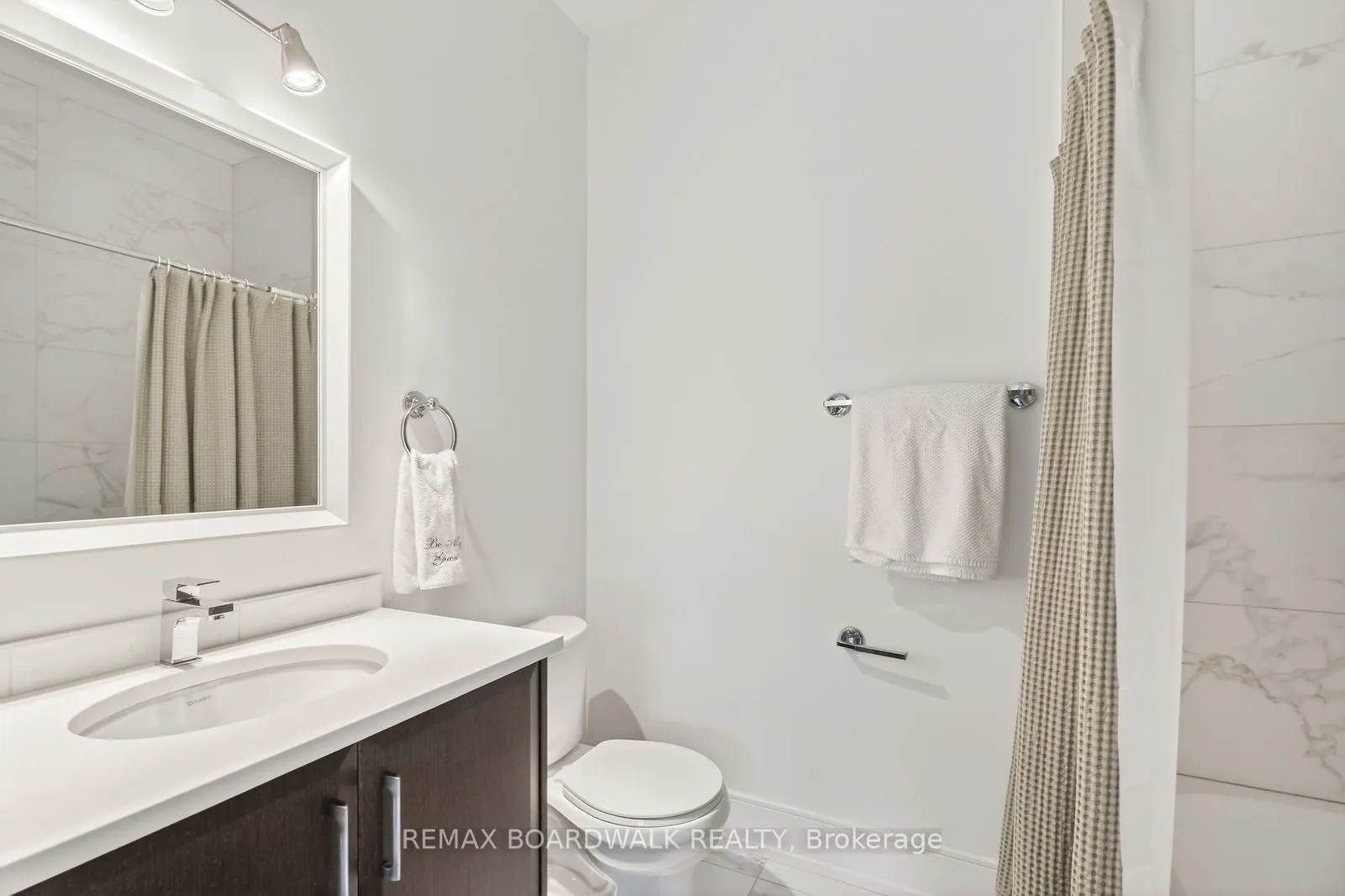 246 Westhaven Crescent