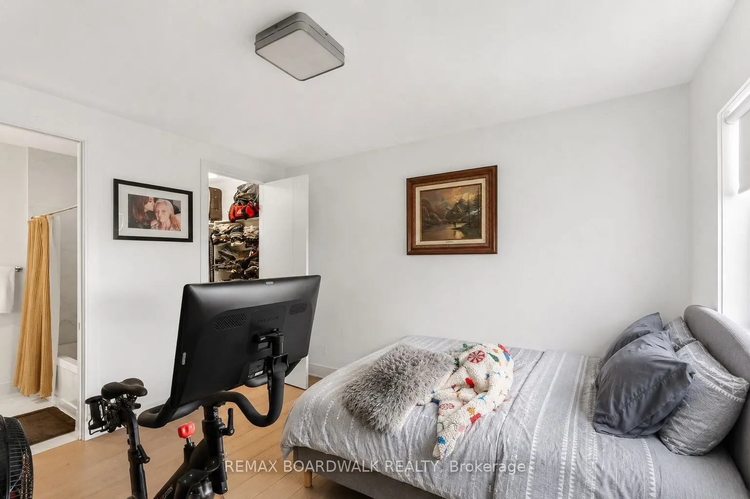 246 Westhaven Crescent