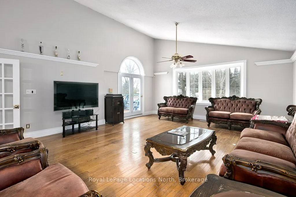 252 Swiss Meadows Boulevard