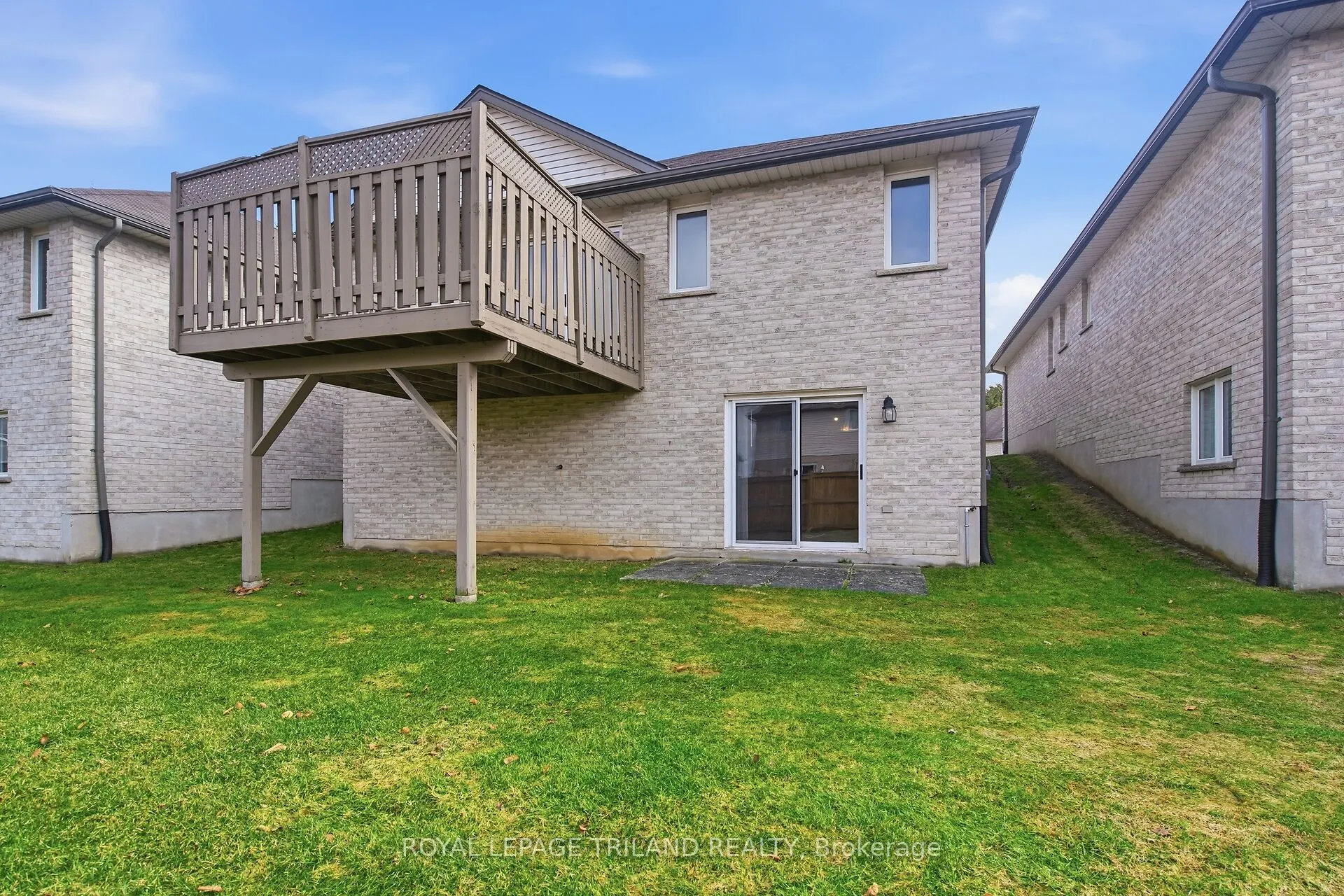 20 Windemere Place #10