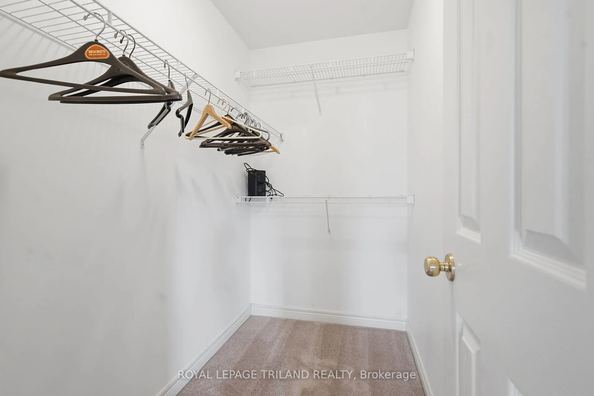 20 Windemere Place #10