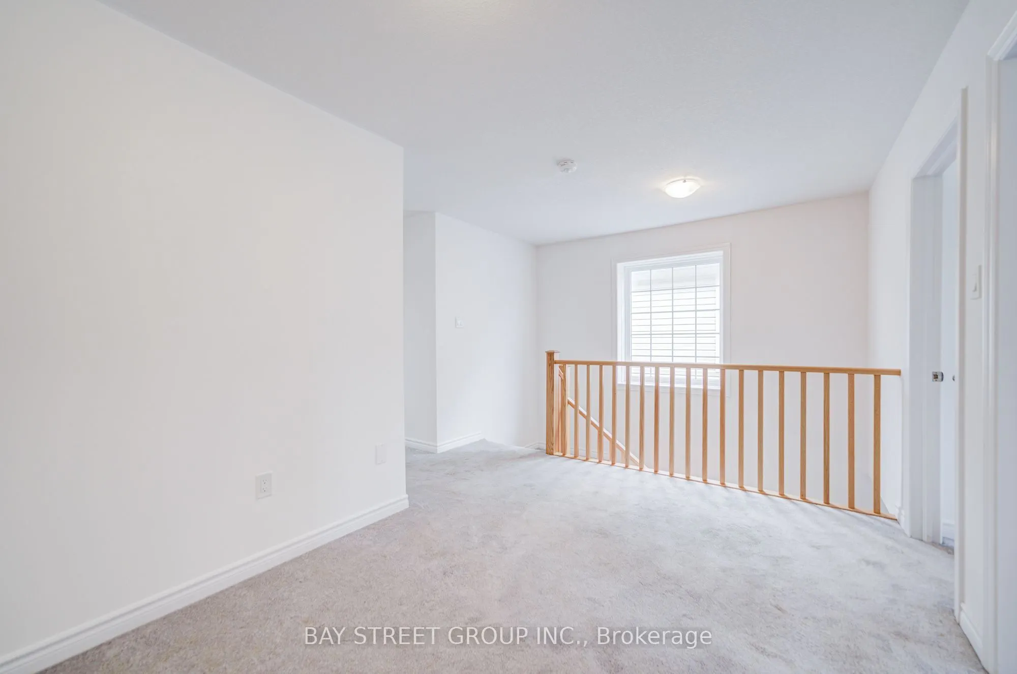 10 Elsegood Drive