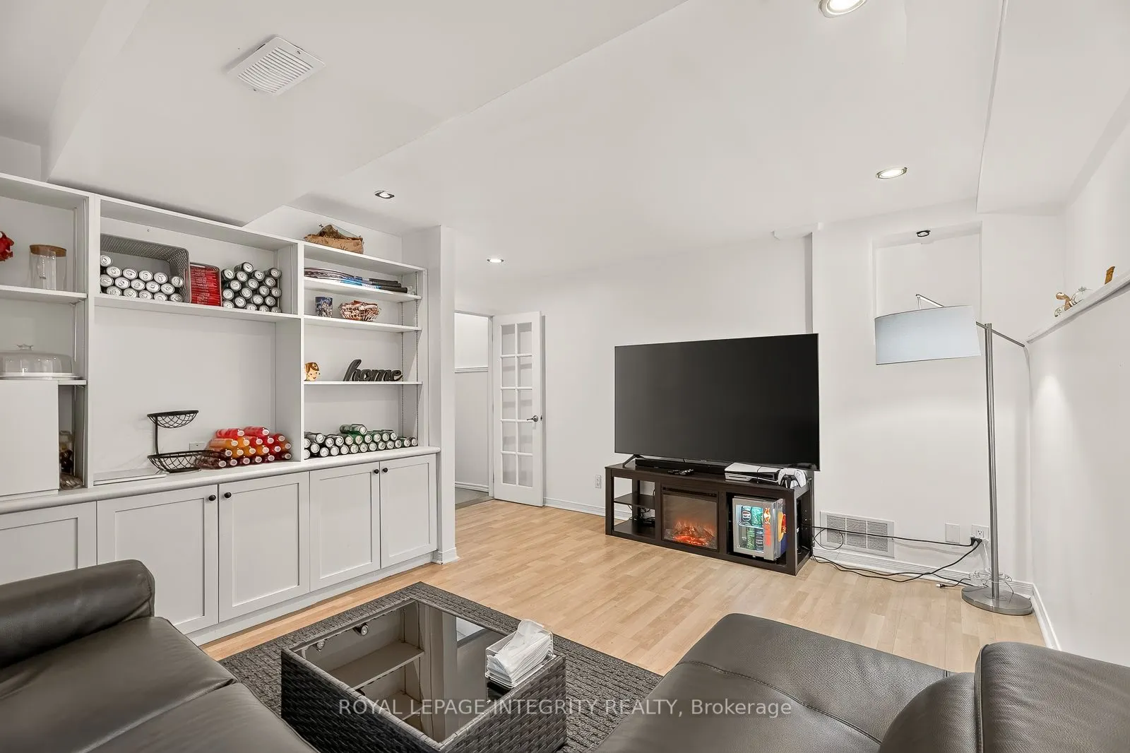 16 Stamford Private #0