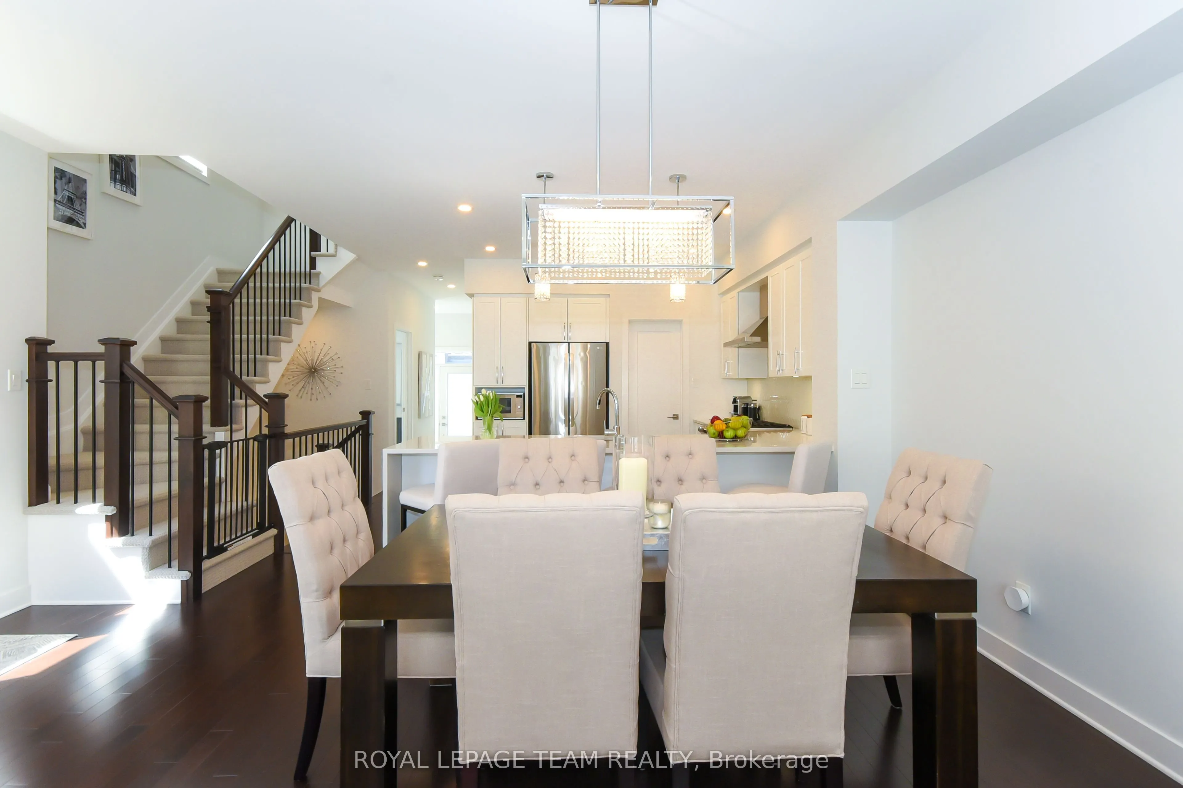 725 Capricorn Circle