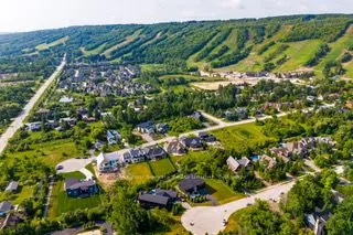 Lot 1 Salzburg Place