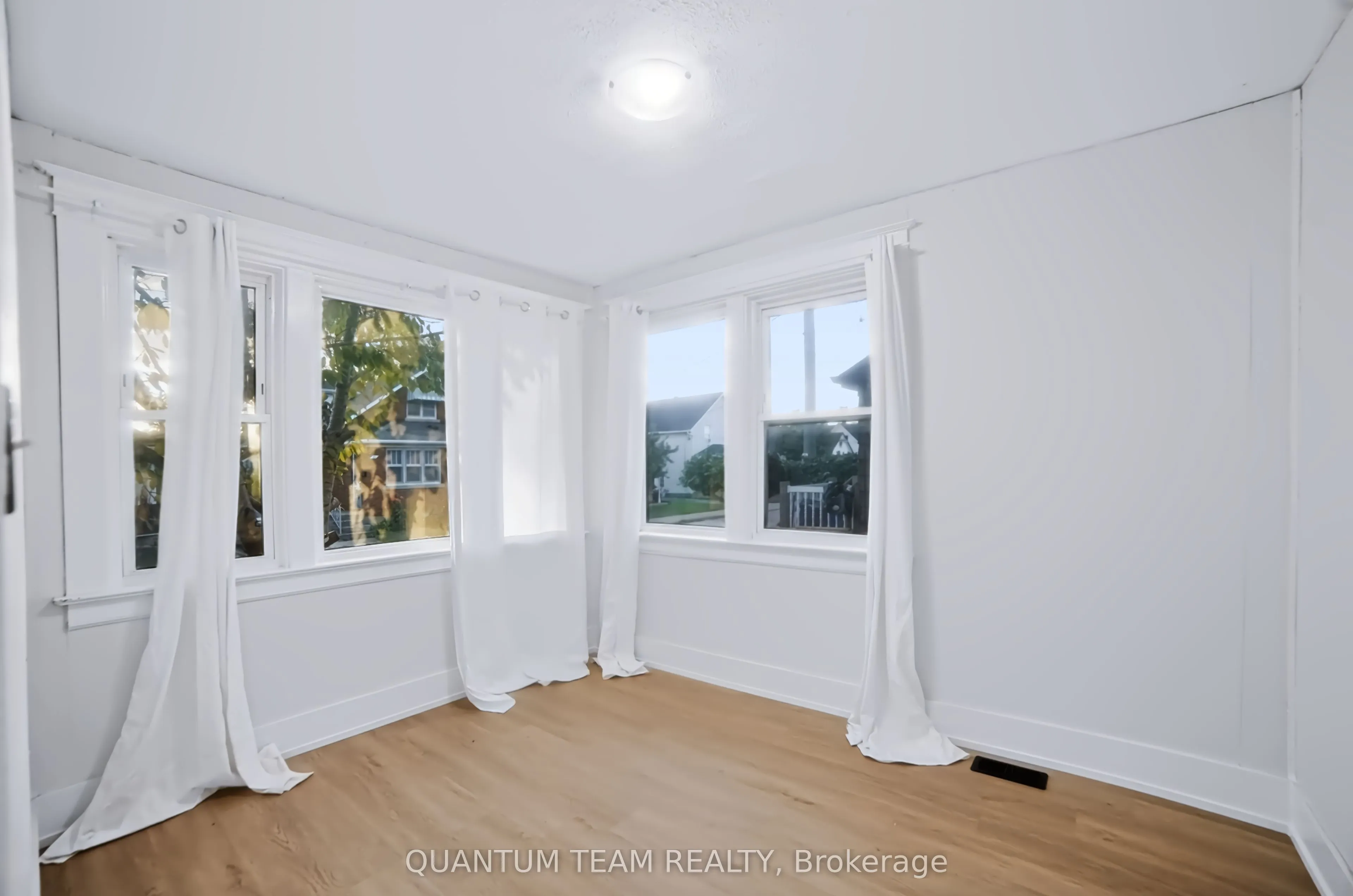 18 Ormonde Avenue