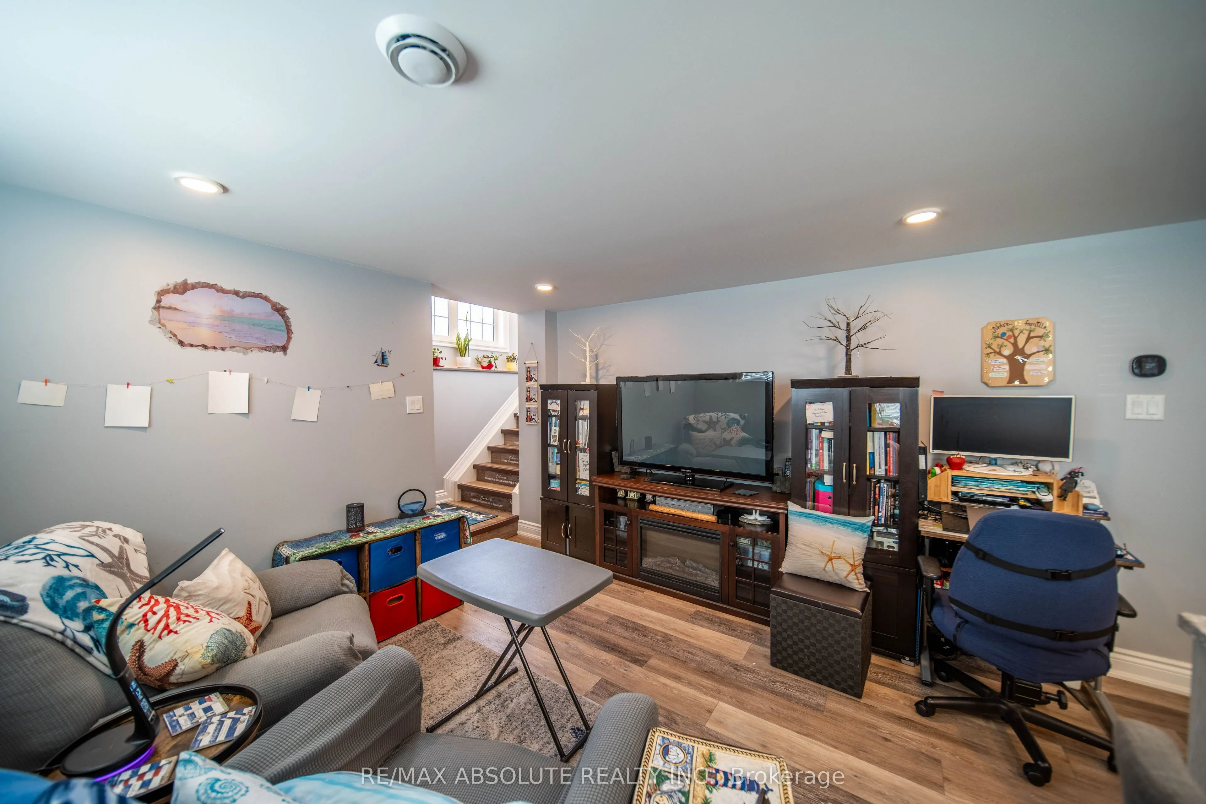 38 Duchesse Crescent #38