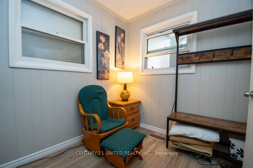 131 Homewood Avenue