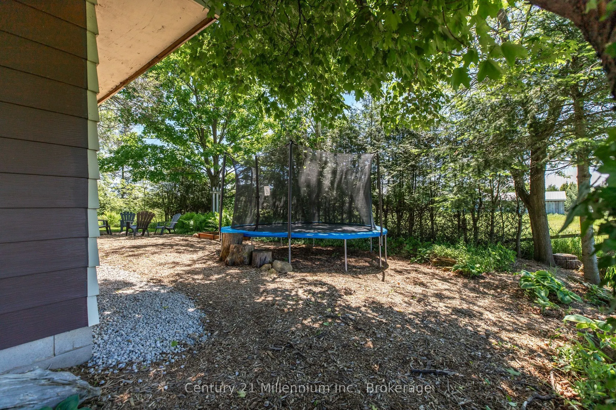 101774 Grey 5 Road