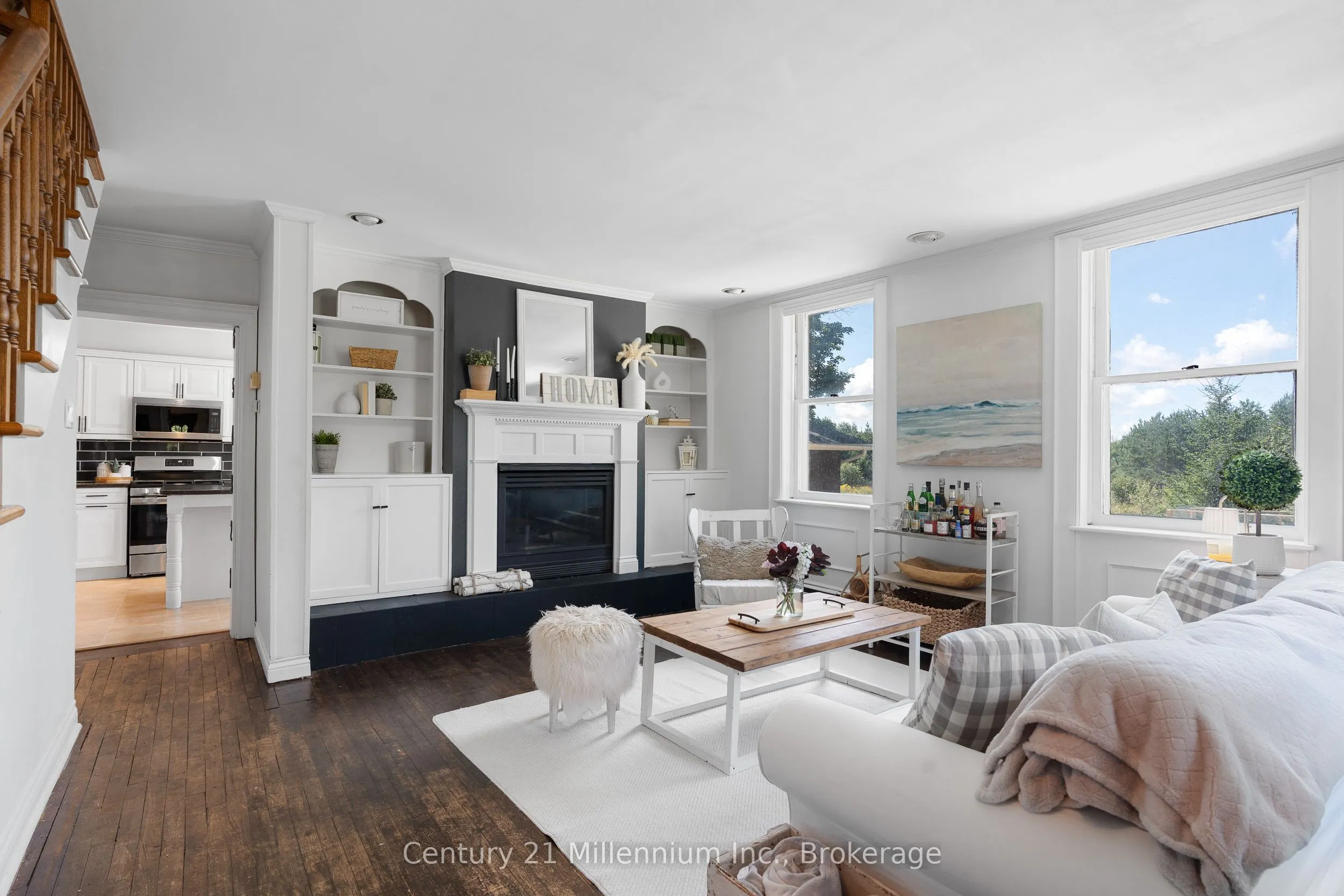 101774 Grey 5 Road