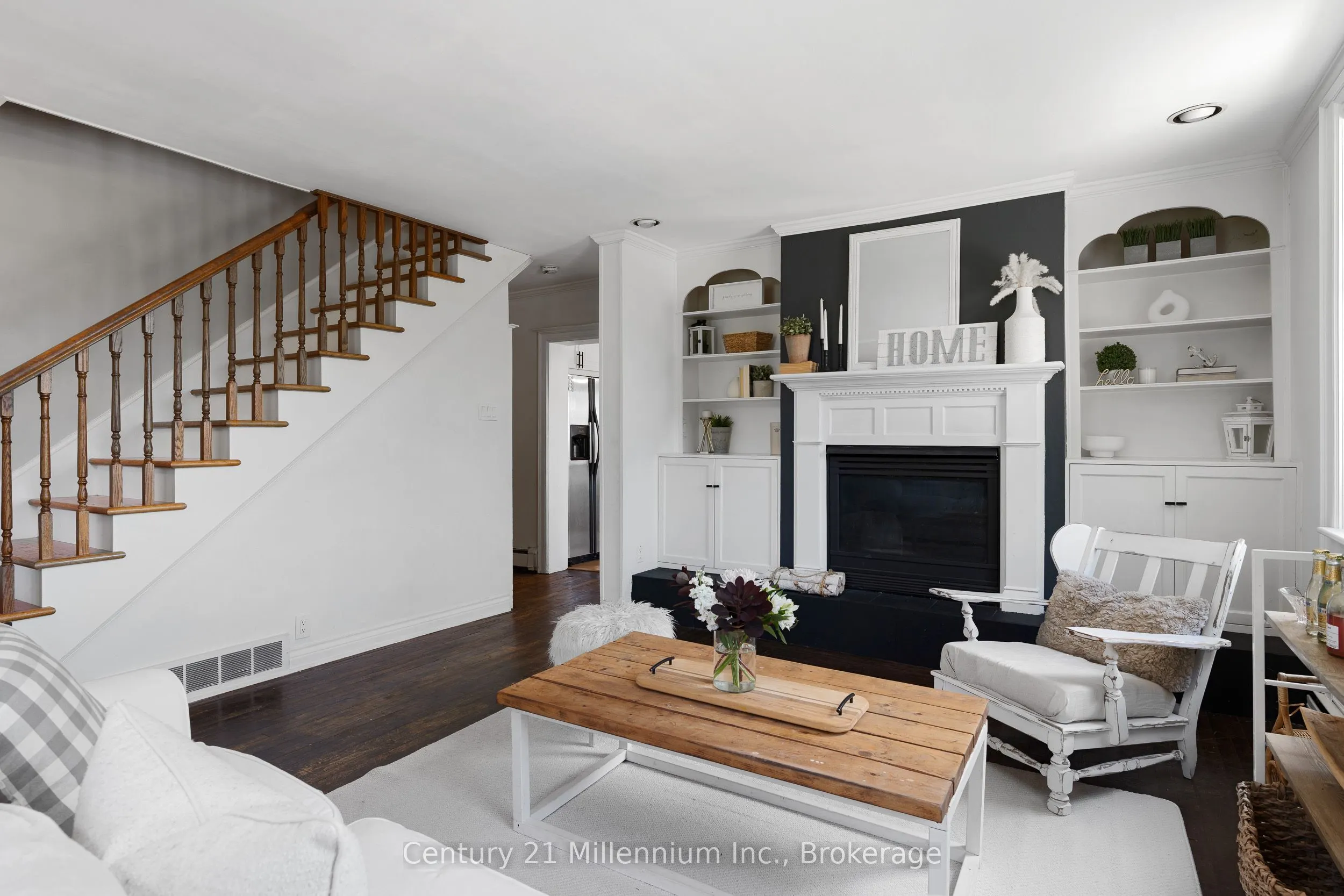 101774 Grey 5 Road