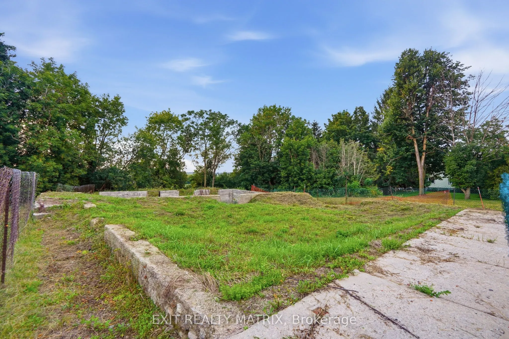 21924 Laggan Glenelg Road