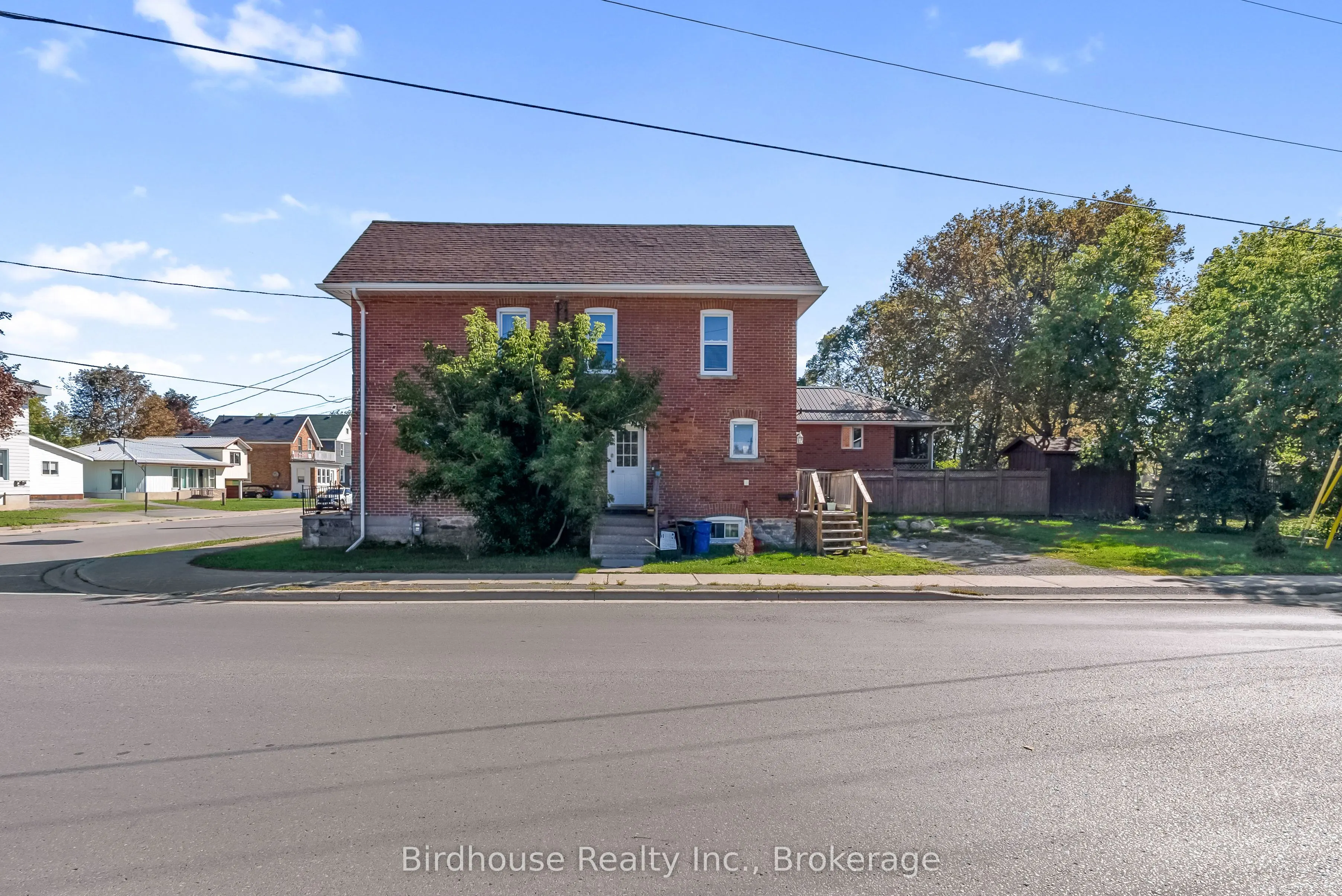 99 Durham Street W