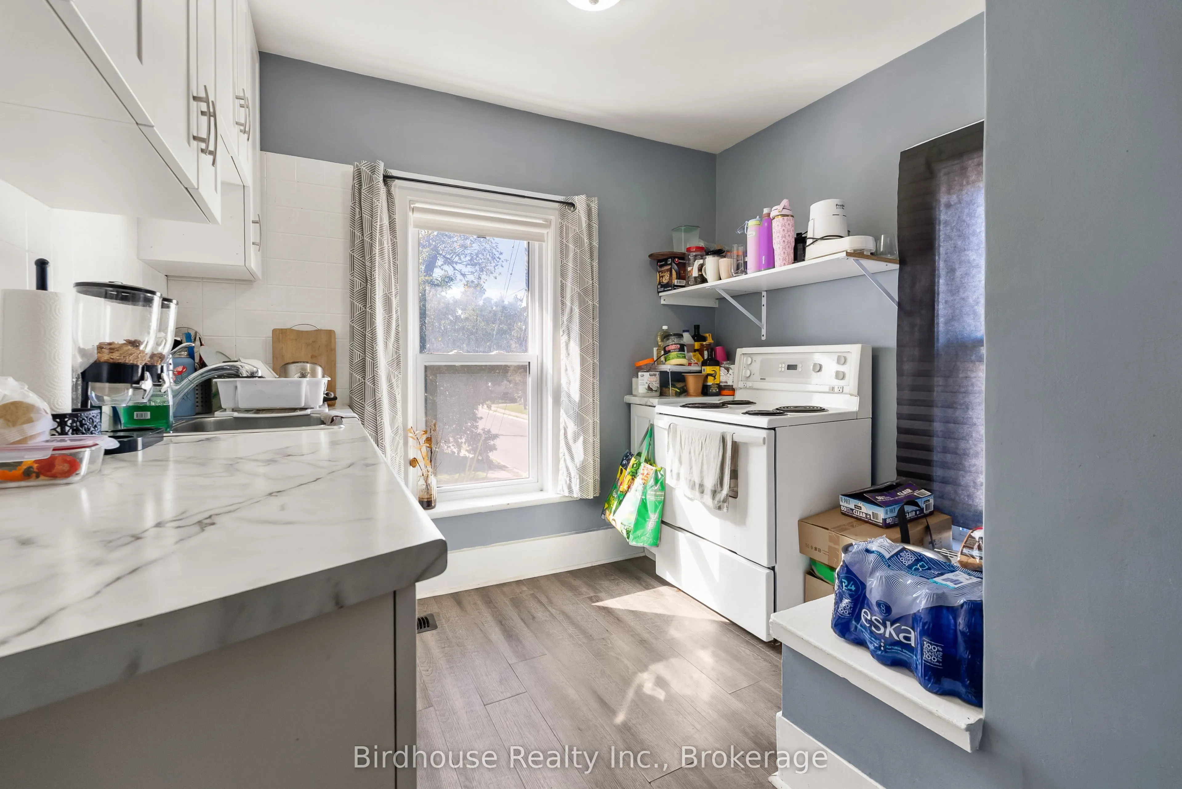 99 Durham Street W