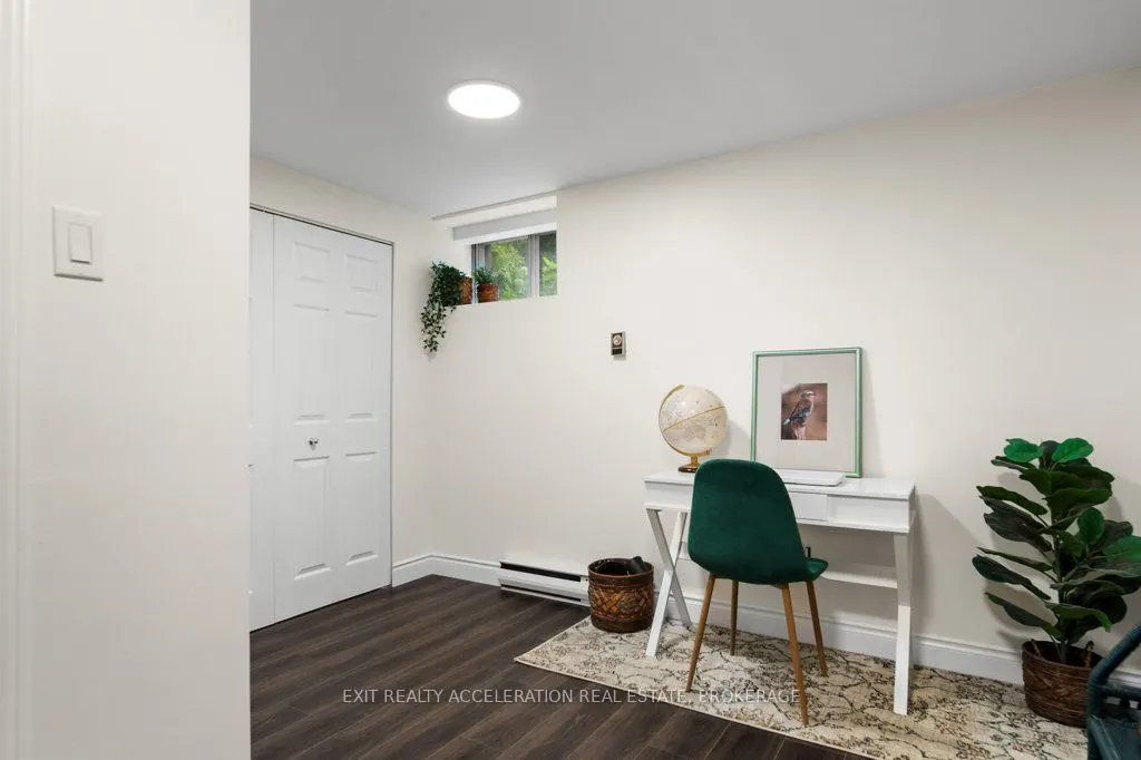 28 Southcrest Drive