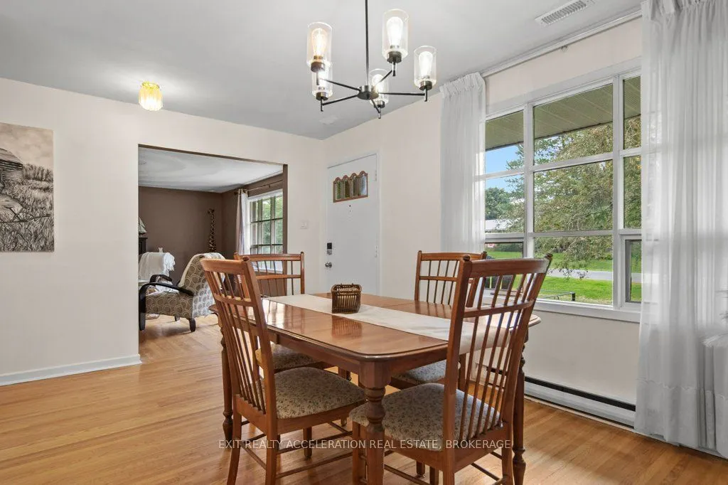 28 Southcrest Drive