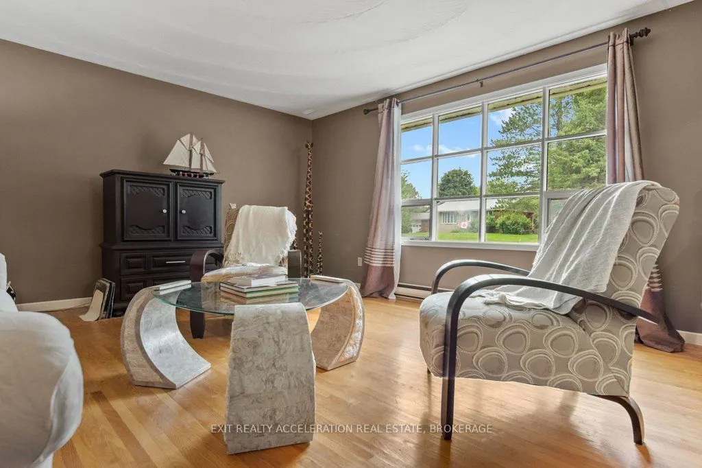 28 Southcrest Drive