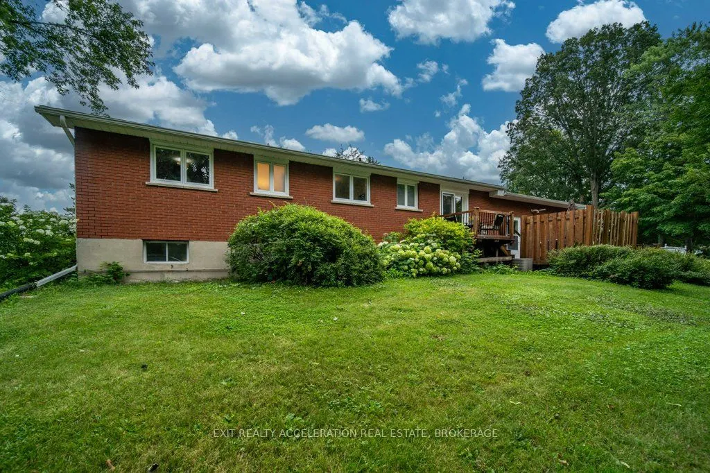 28 Southcrest Drive