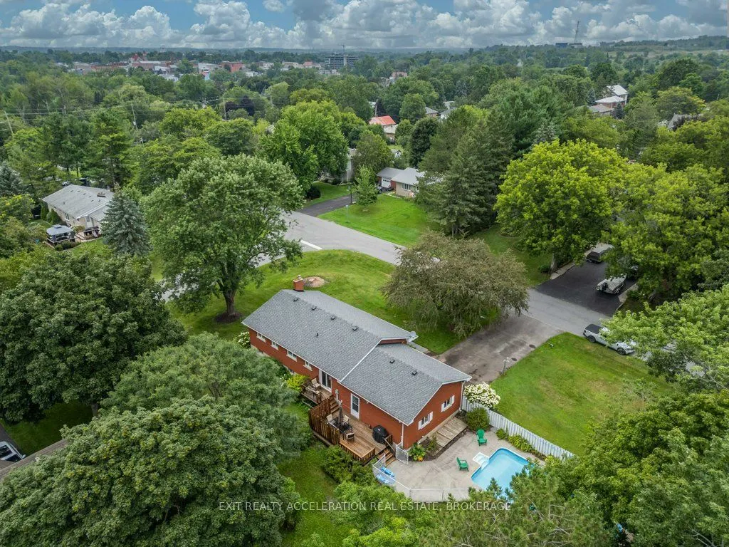 28 Southcrest Drive