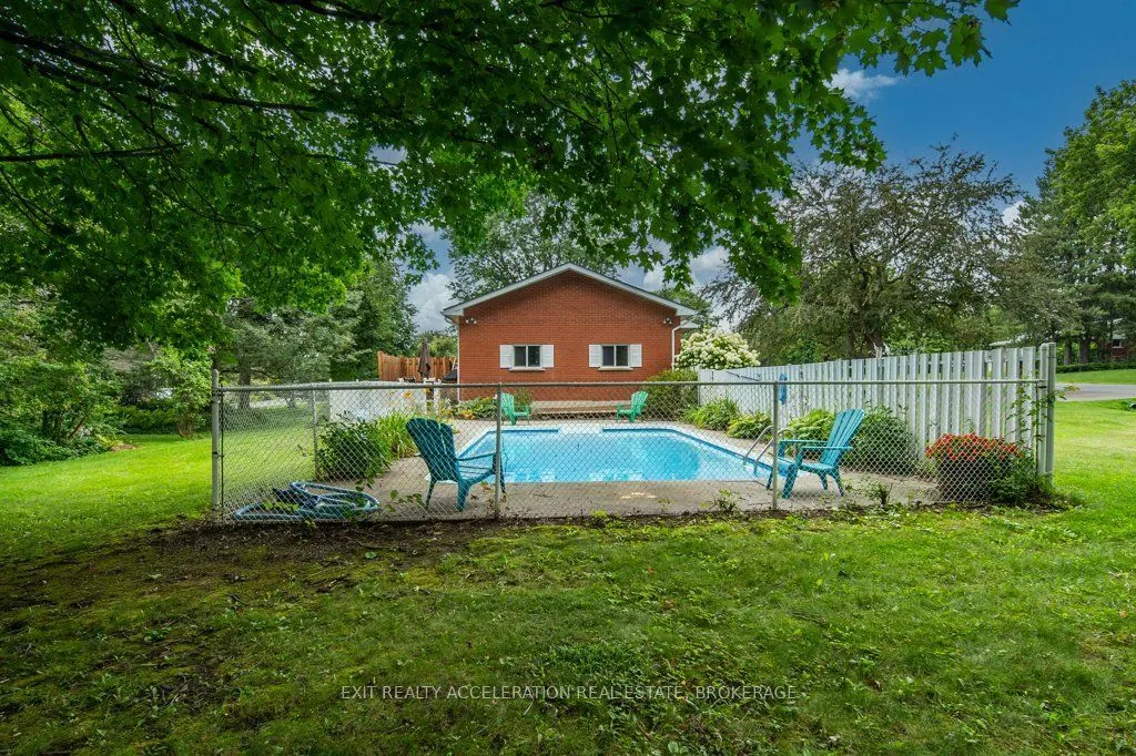 28 Southcrest Drive