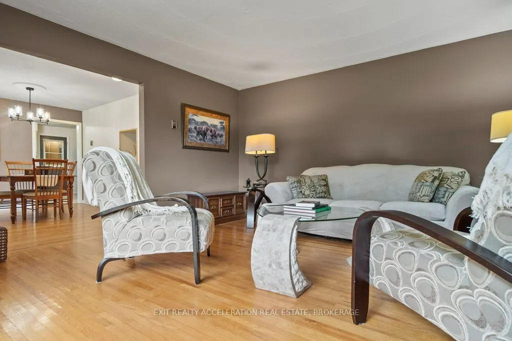 28 Southcrest Drive