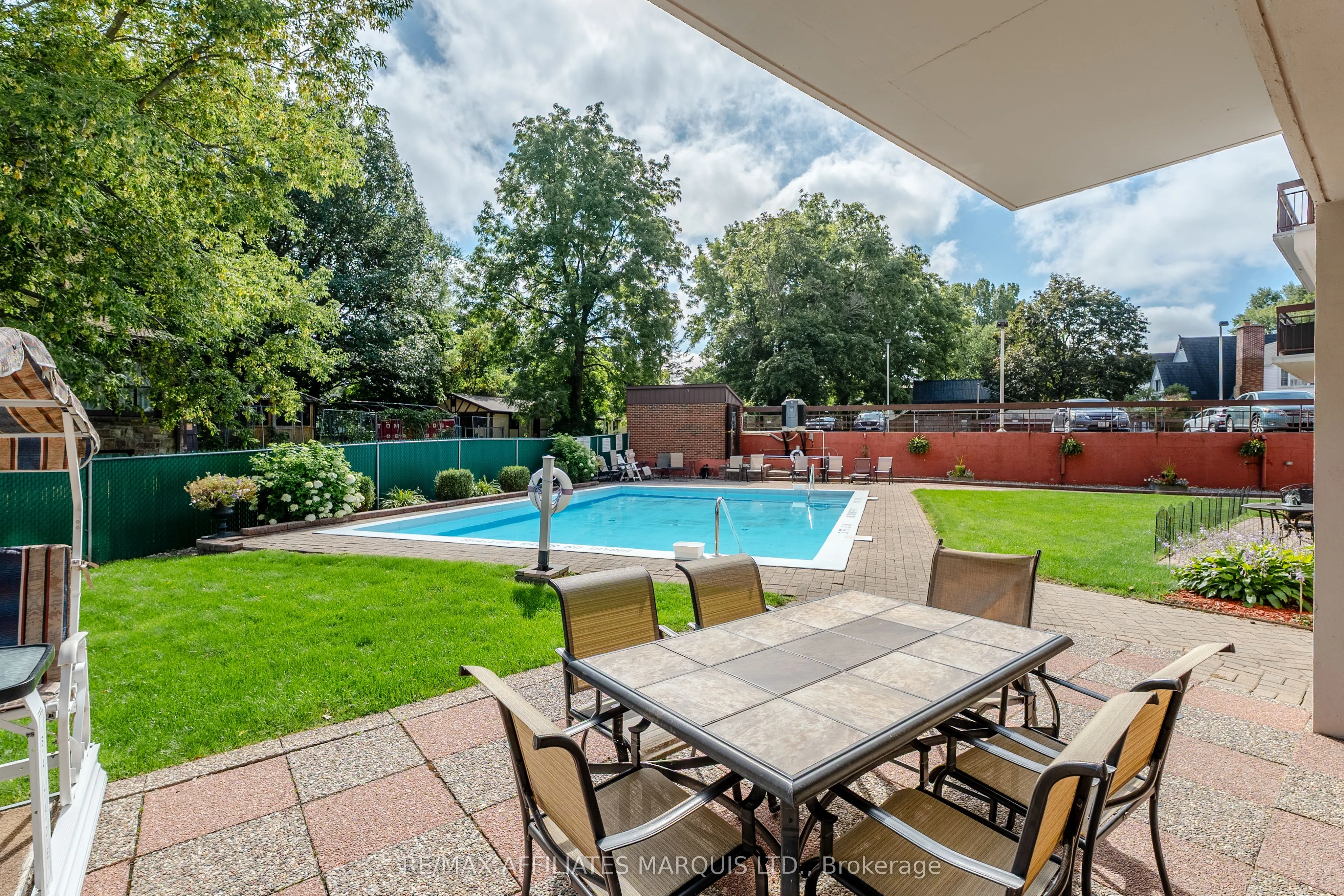 308 Second Street E #806