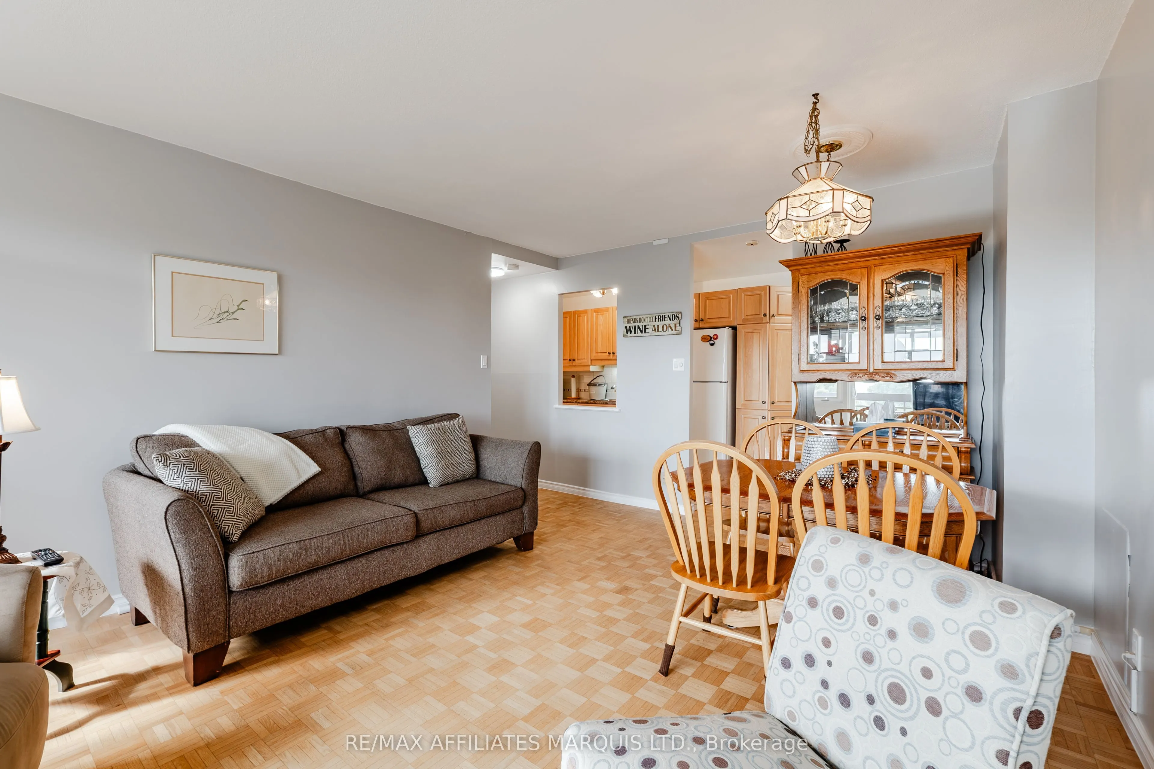 308 Second Street E #806