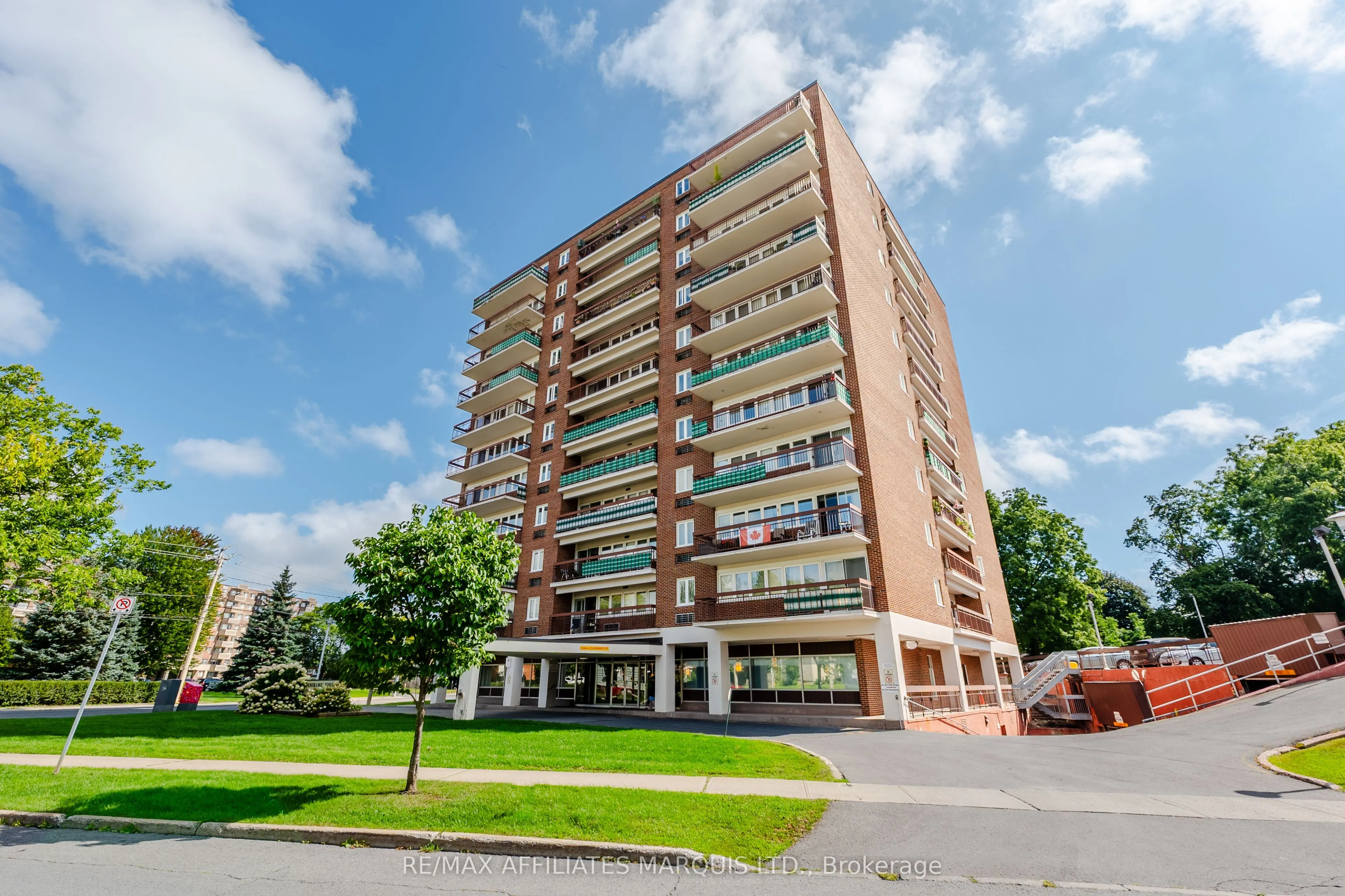 308 Second Street E #806