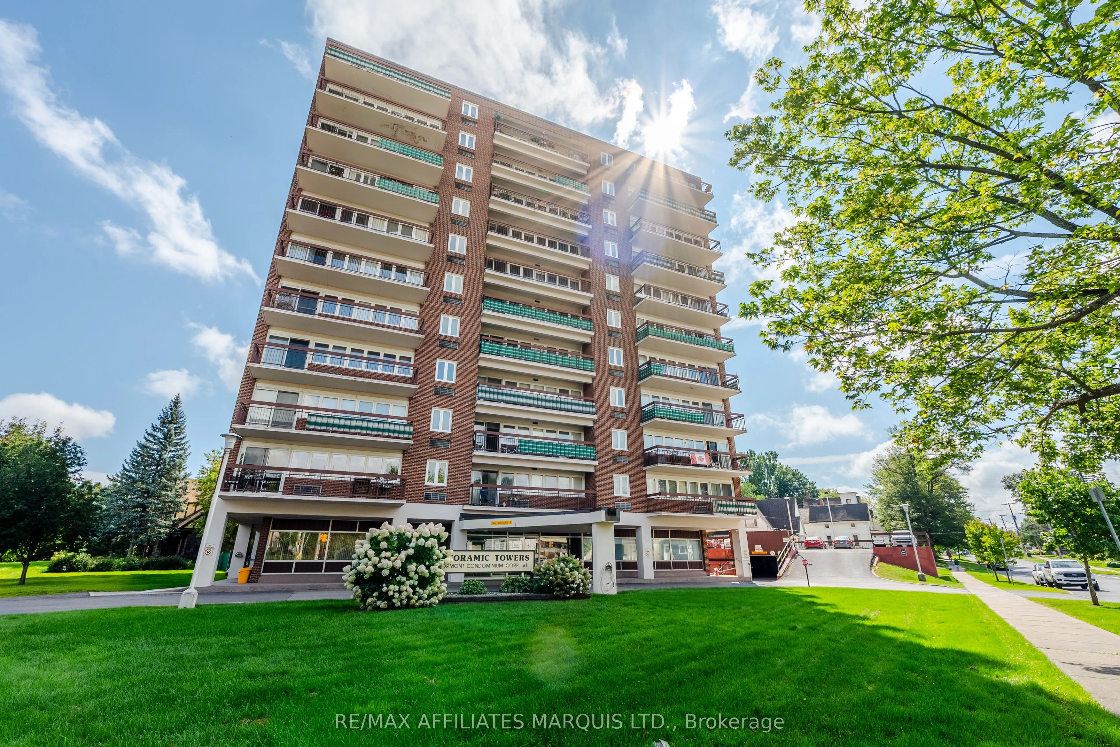 308 Second Street E #806