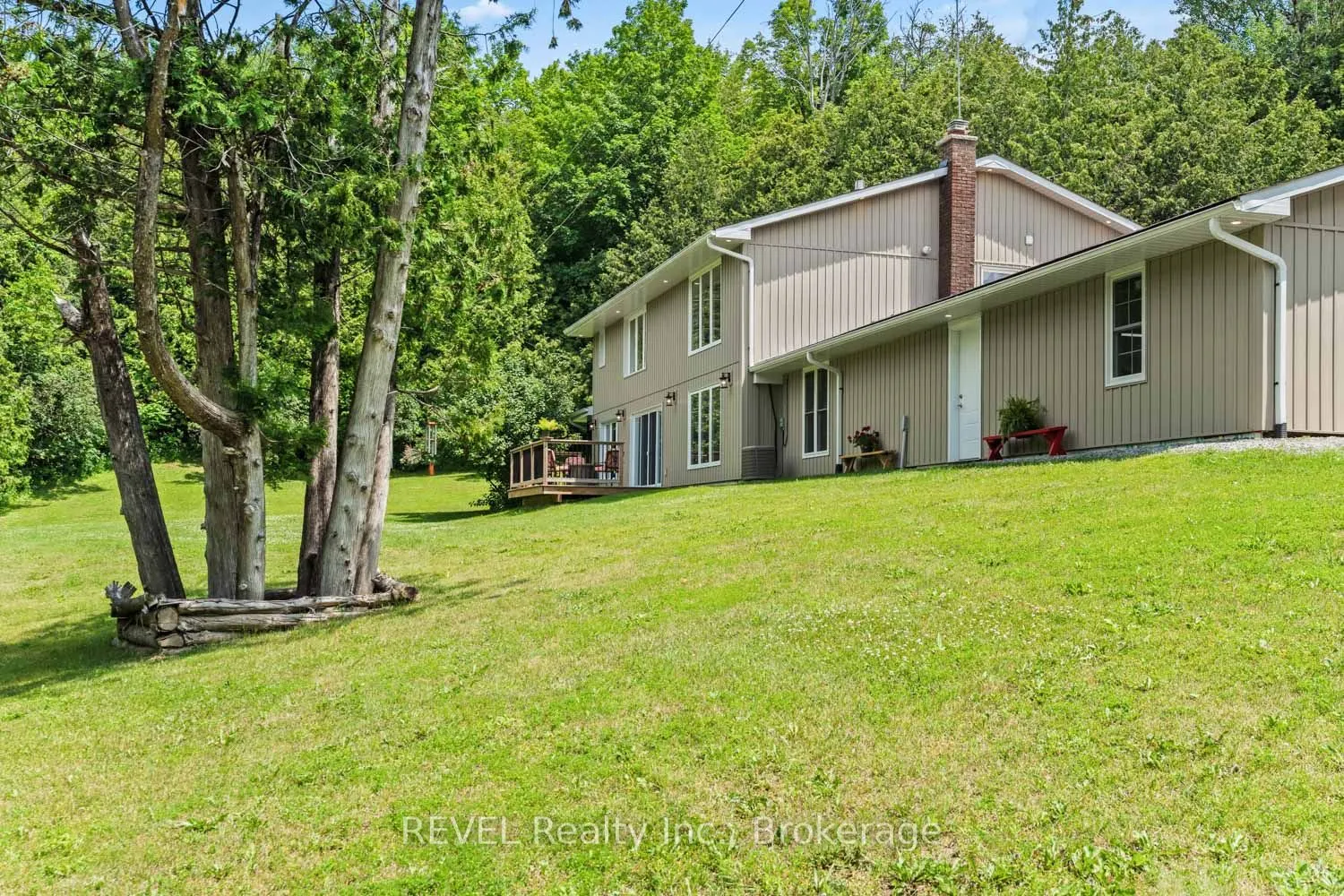 208 Ski Hill Road