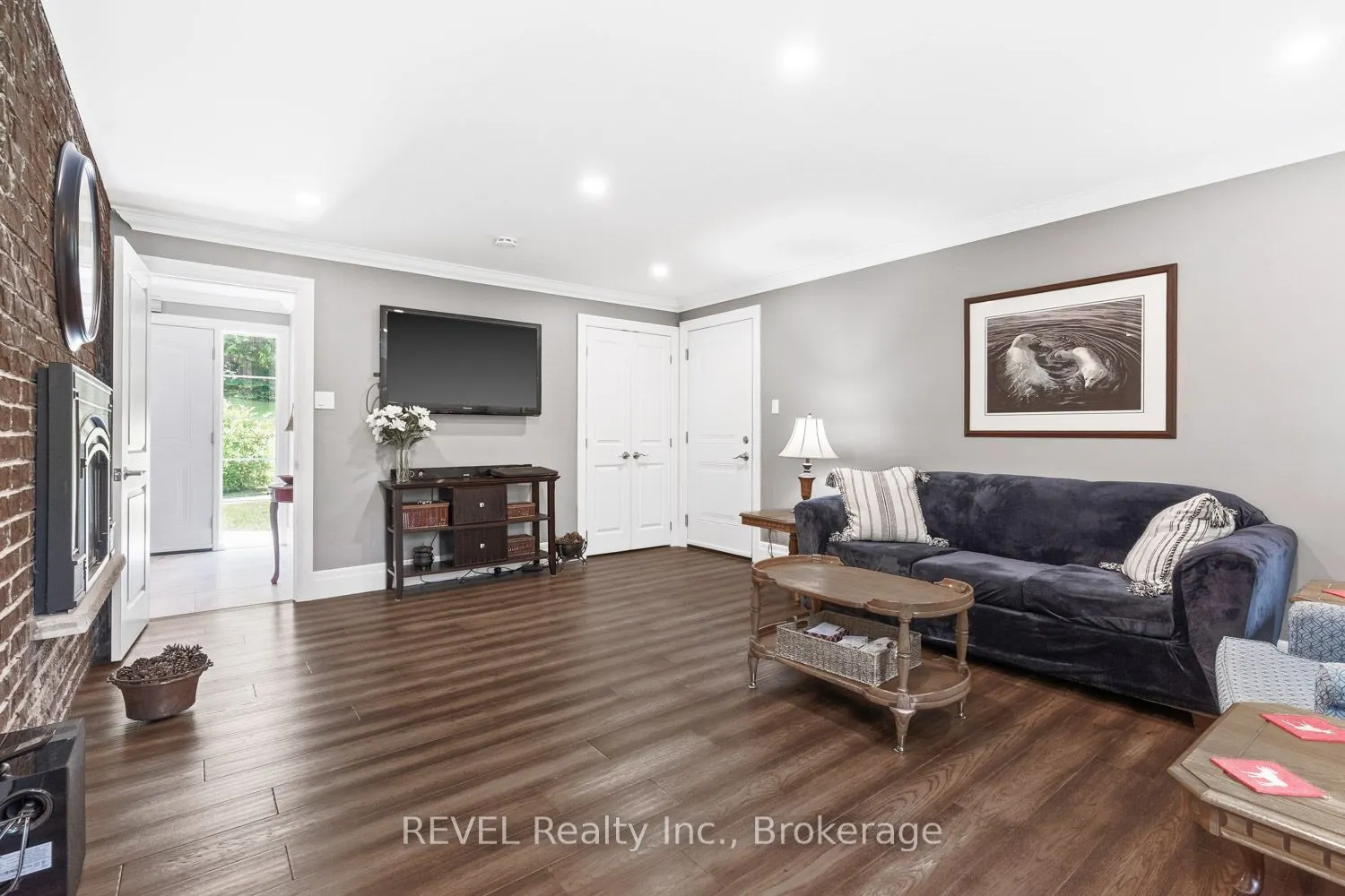 208 Ski Hill Road
