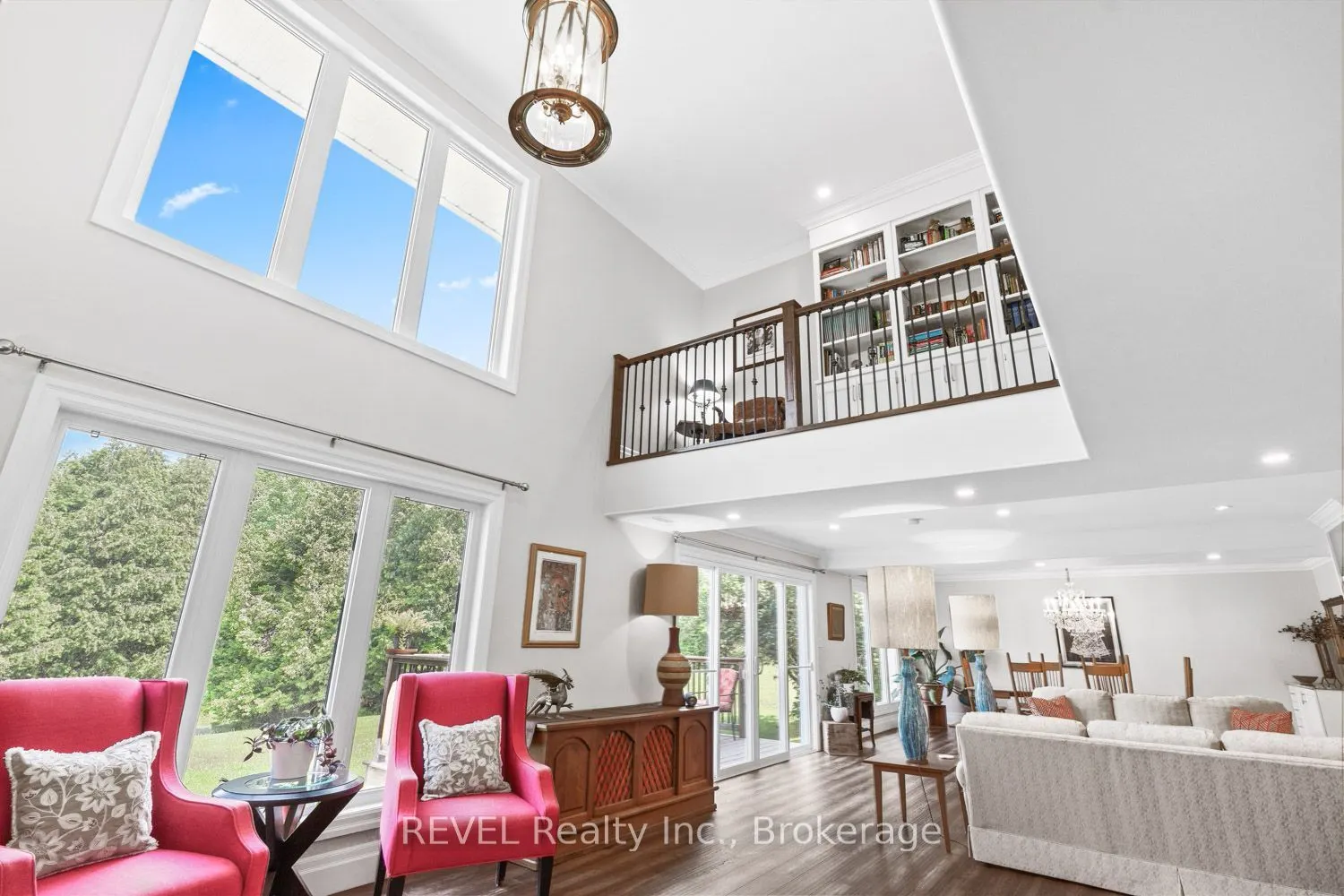 208 Ski Hill Road