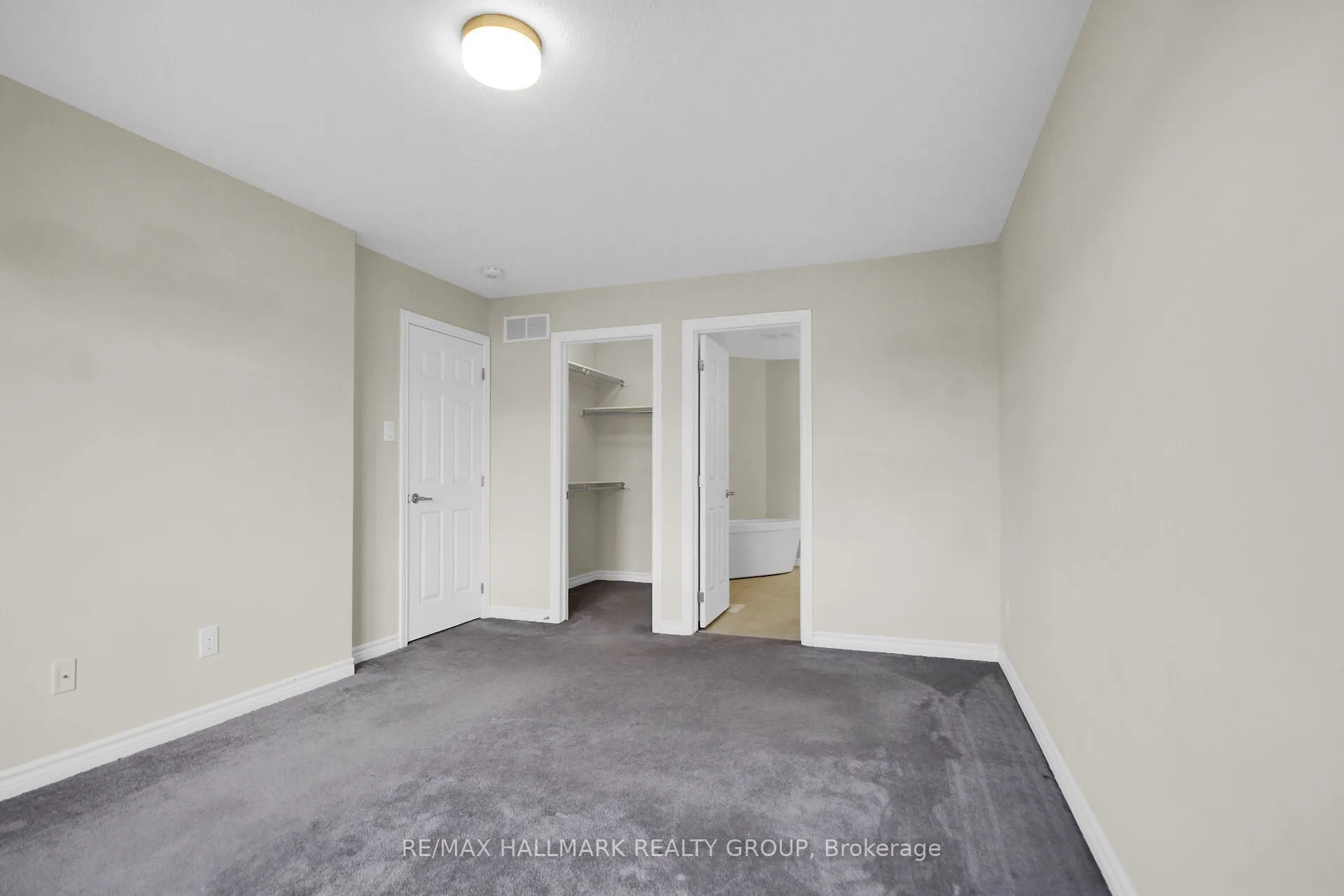 207 Willow Aster Circle