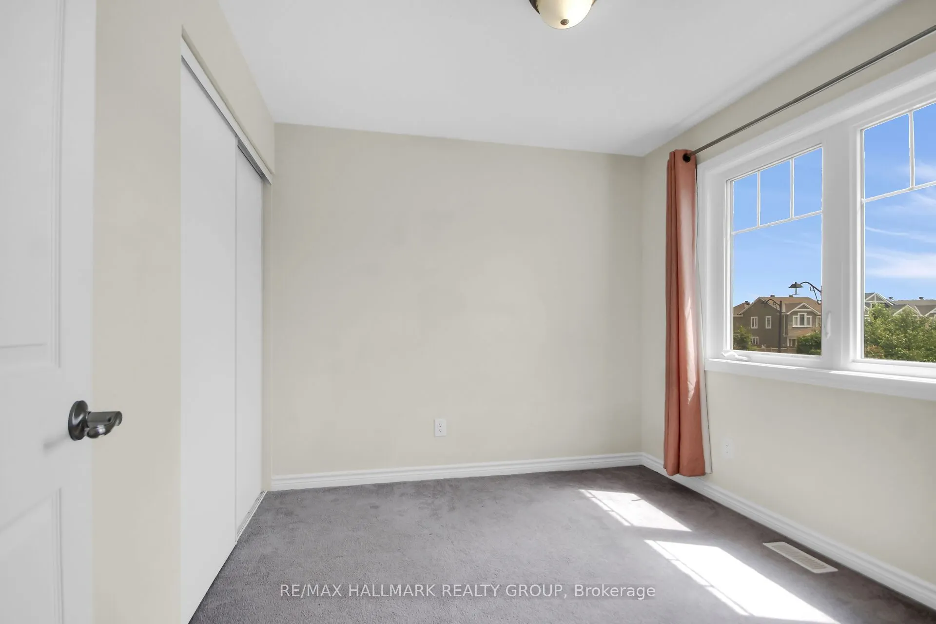 207 Willow Aster Circle