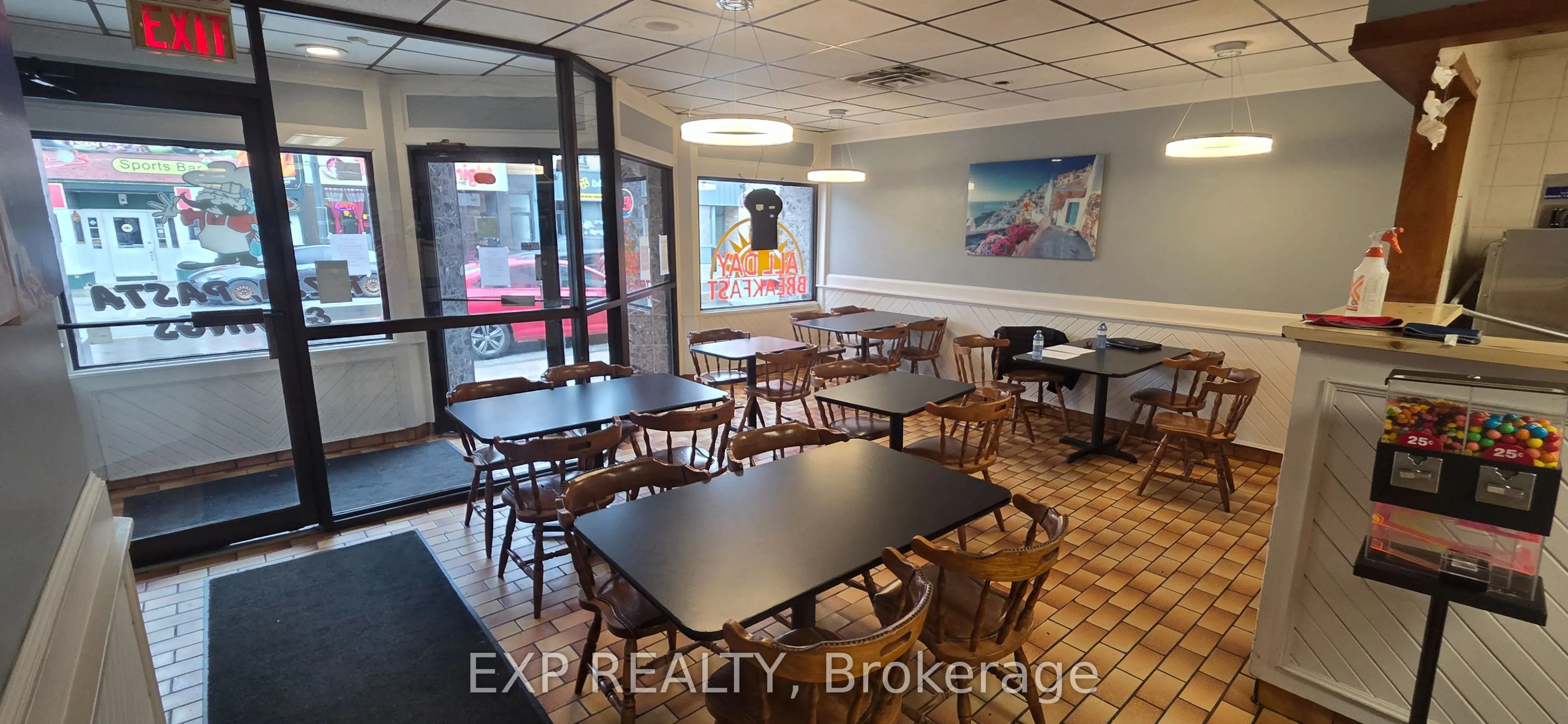 510 Dundas Street