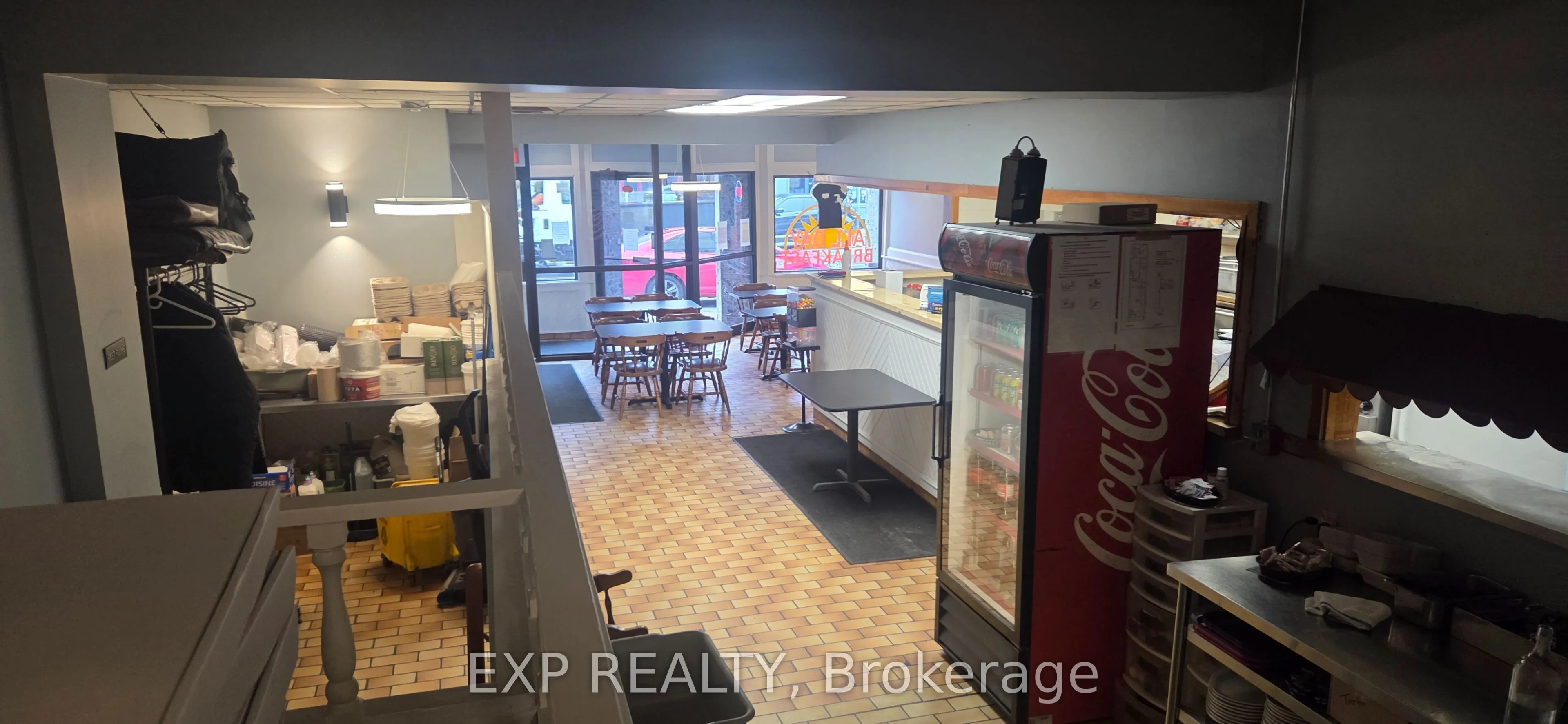 510 Dundas Street