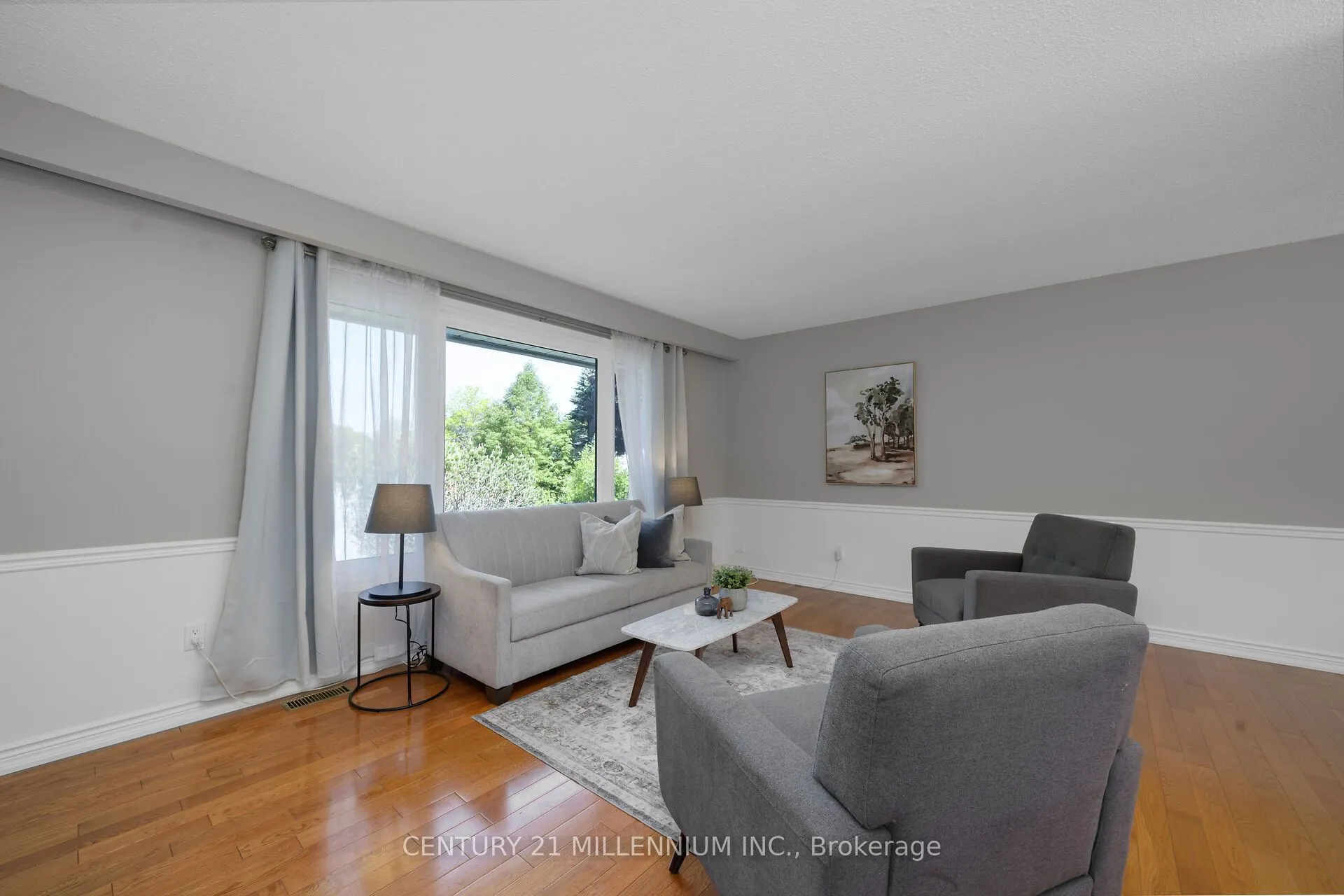 41 Douglas Crescent