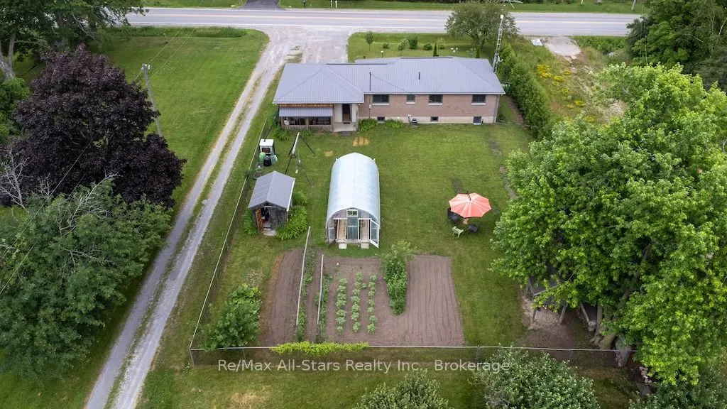 1571 Elm Tree Road