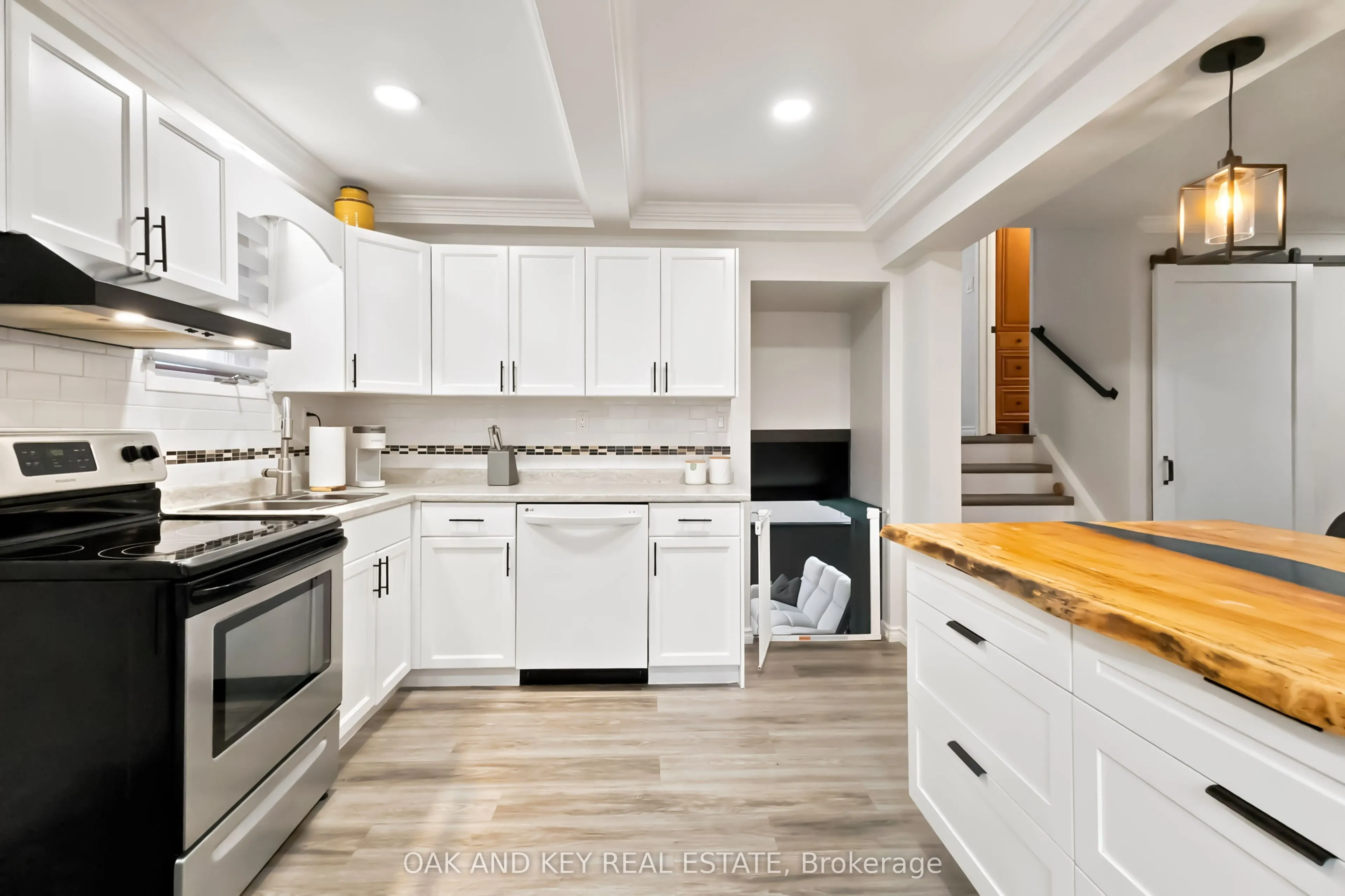 1 Vanier Place