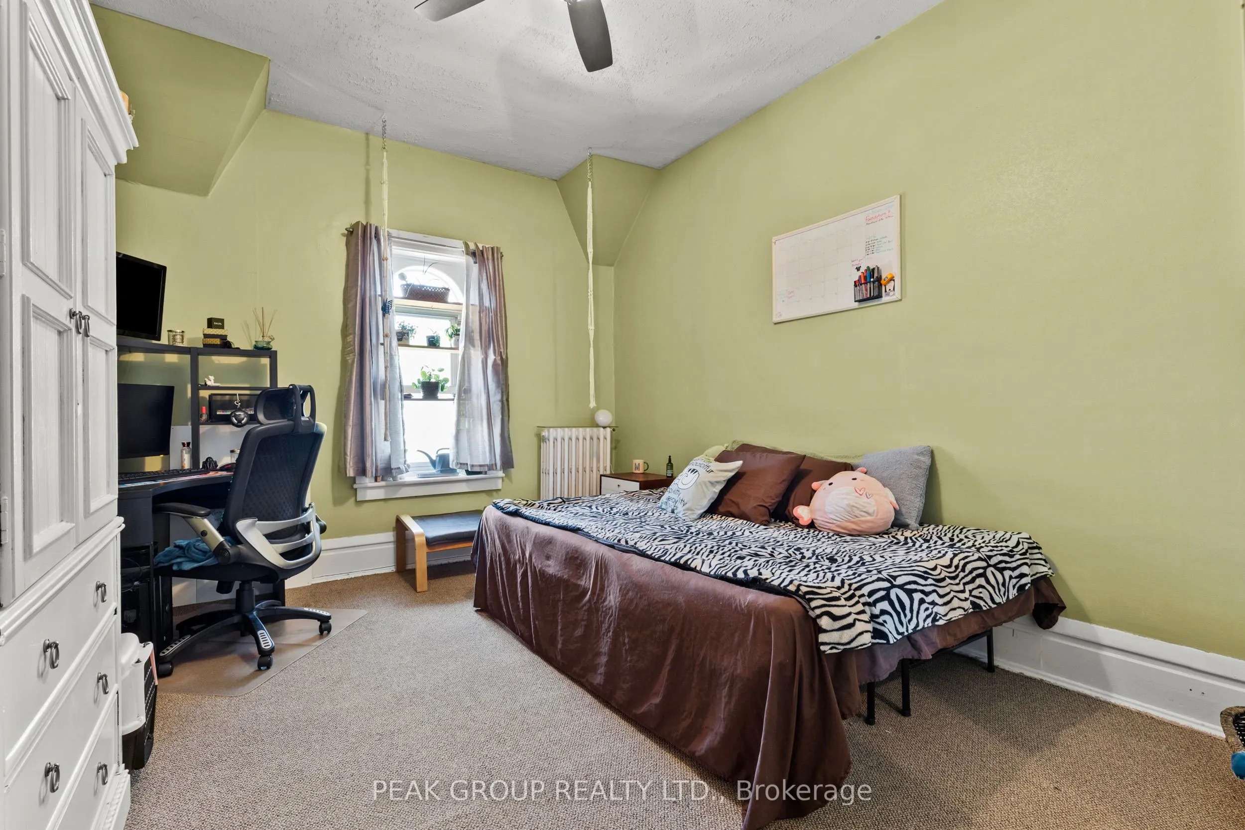 171 Killaly Street W