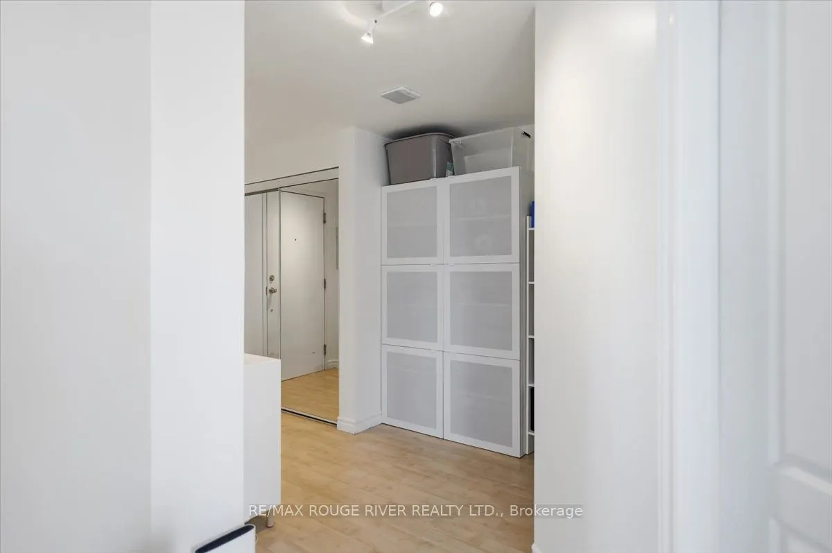 135 James Street S #1401