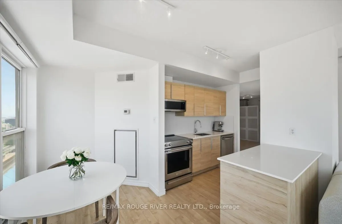135 James Street S #1401