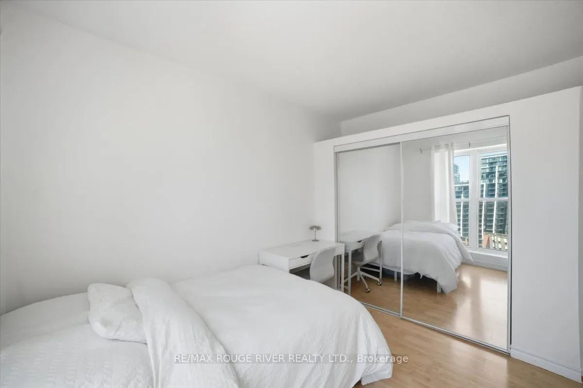 135 James Street S #1401