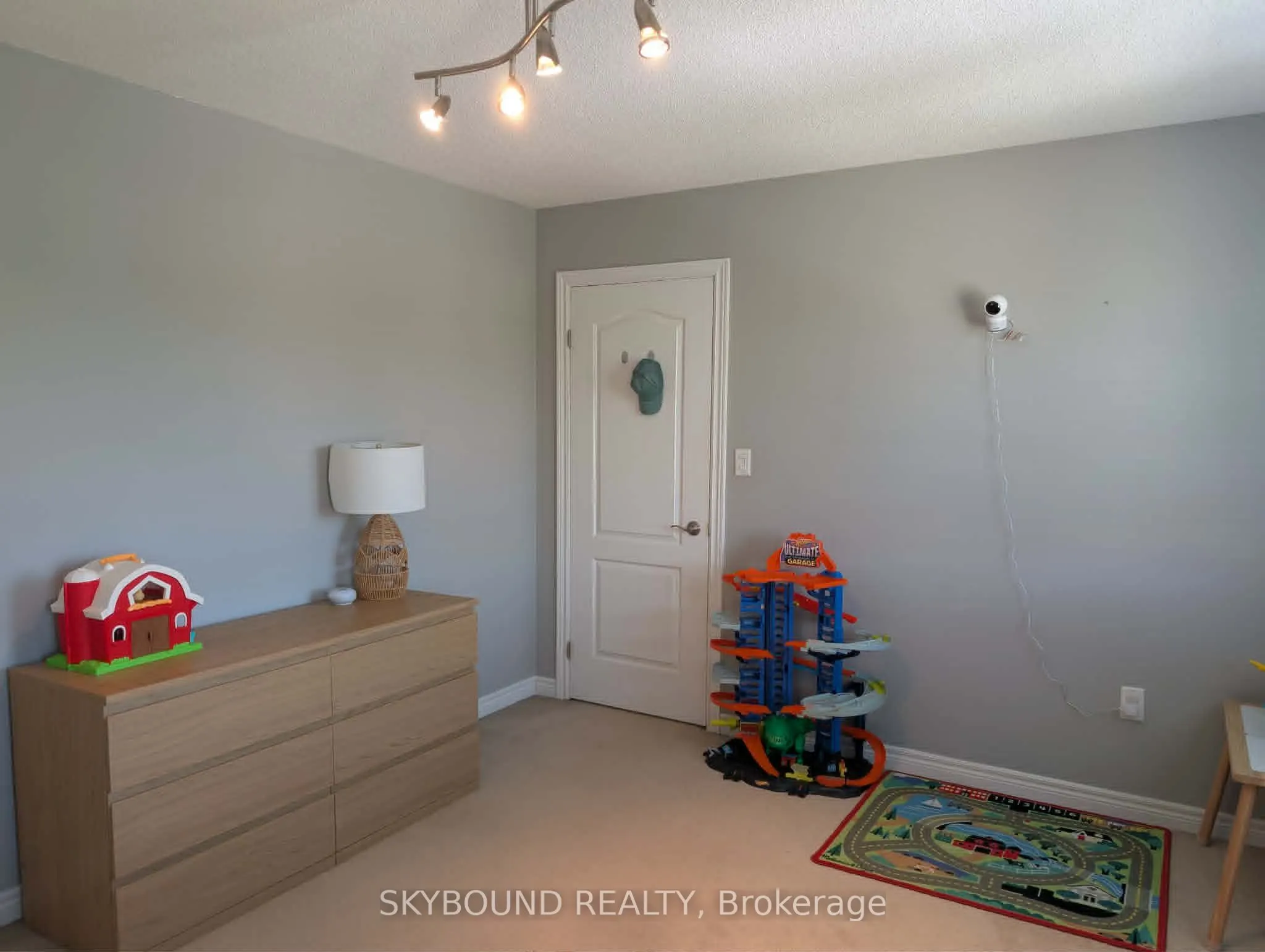 365 Valridge Drive