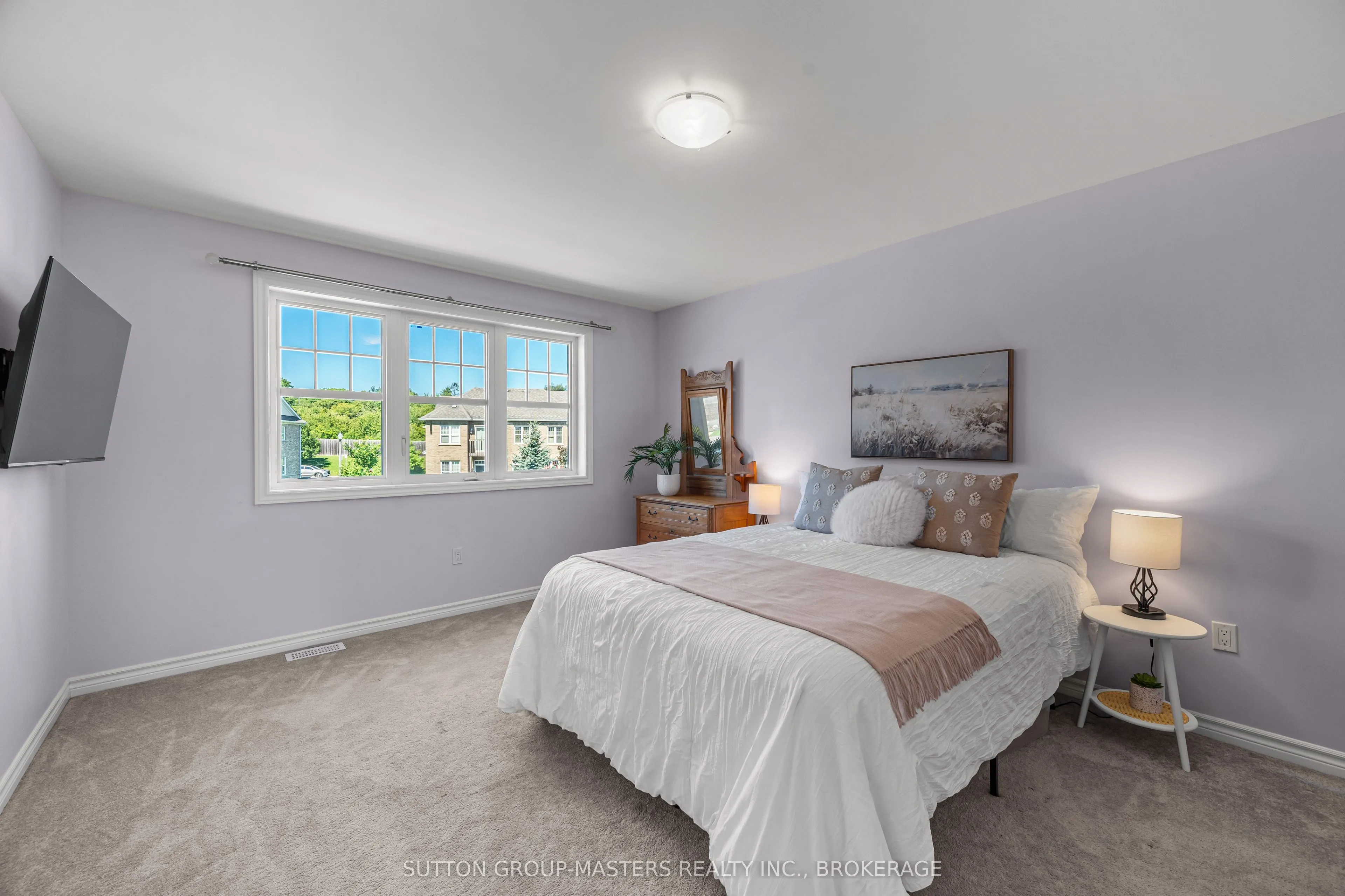 728 Newmarket Lane